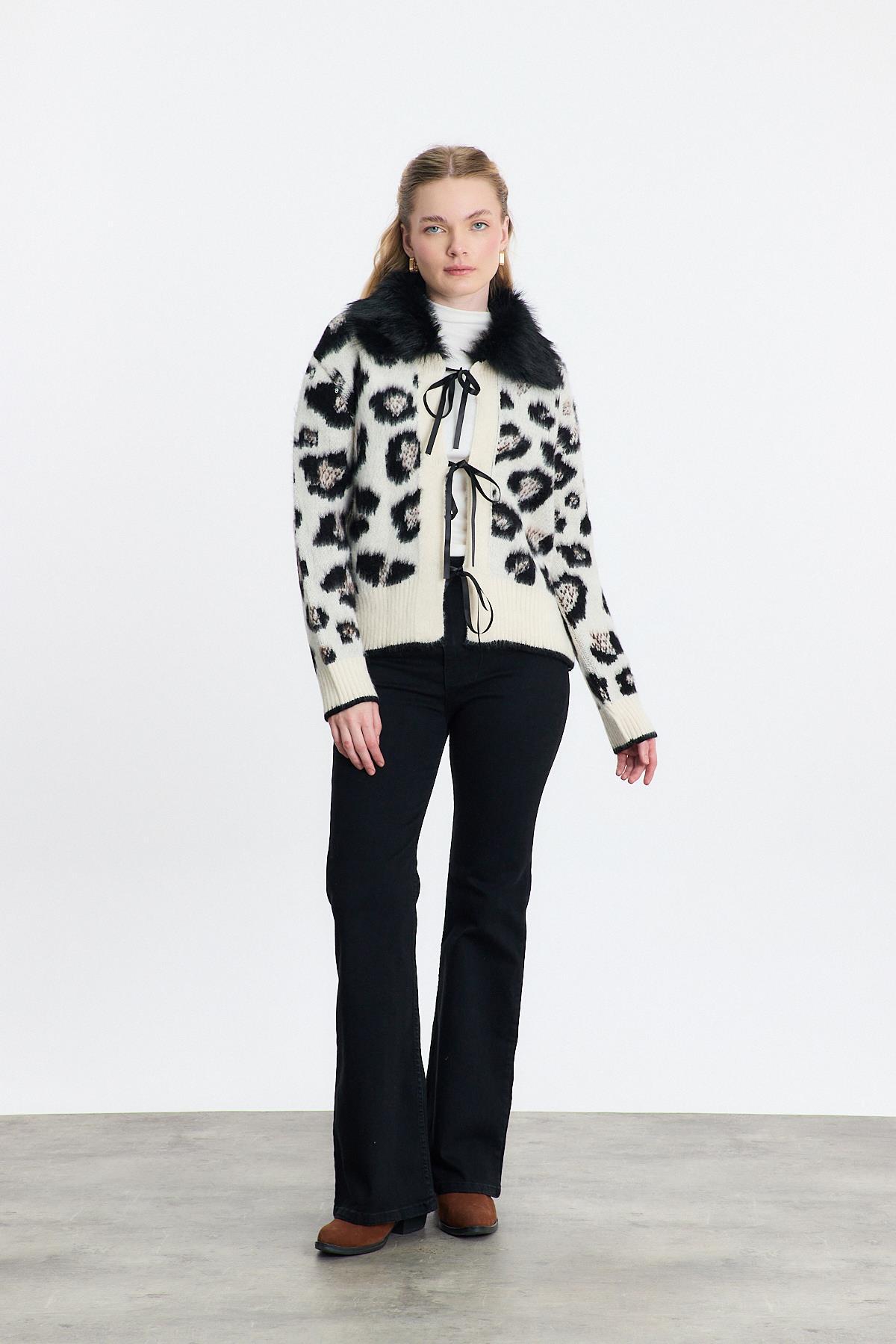 Siyah Leopar Kürklü Leopar Hırka 22289 - 2