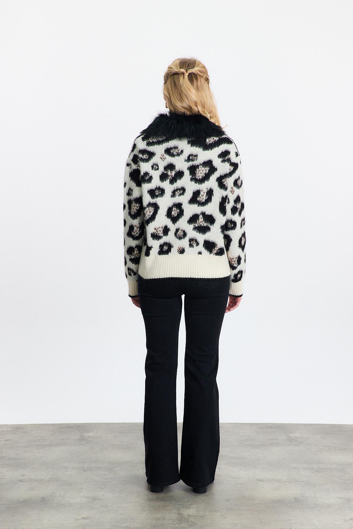 Siyah Leopar Kürklü Leopar Hırka 22289 - 5