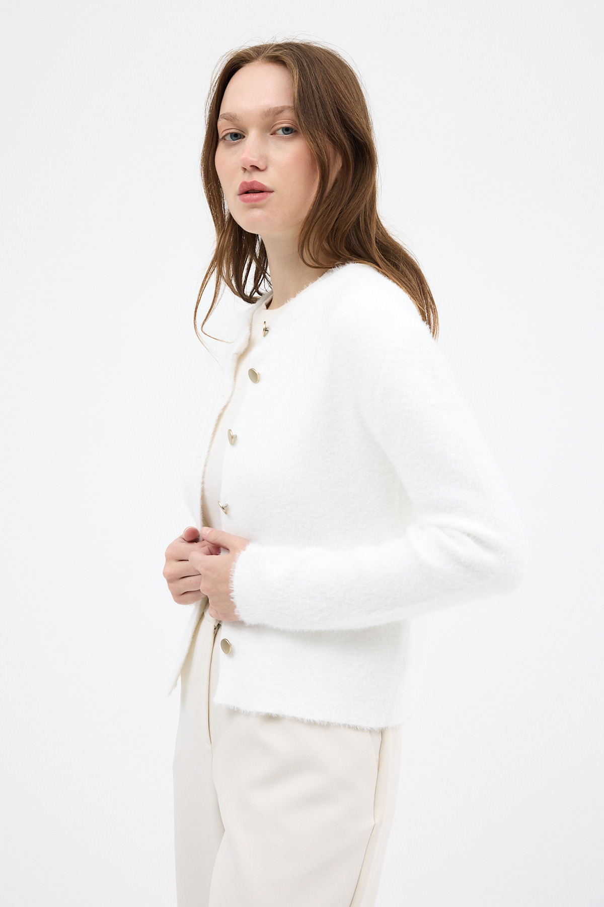 Ekru Kadın Yumoş Dokulu Düğmeli Triko Hırka 2241 - RAYS