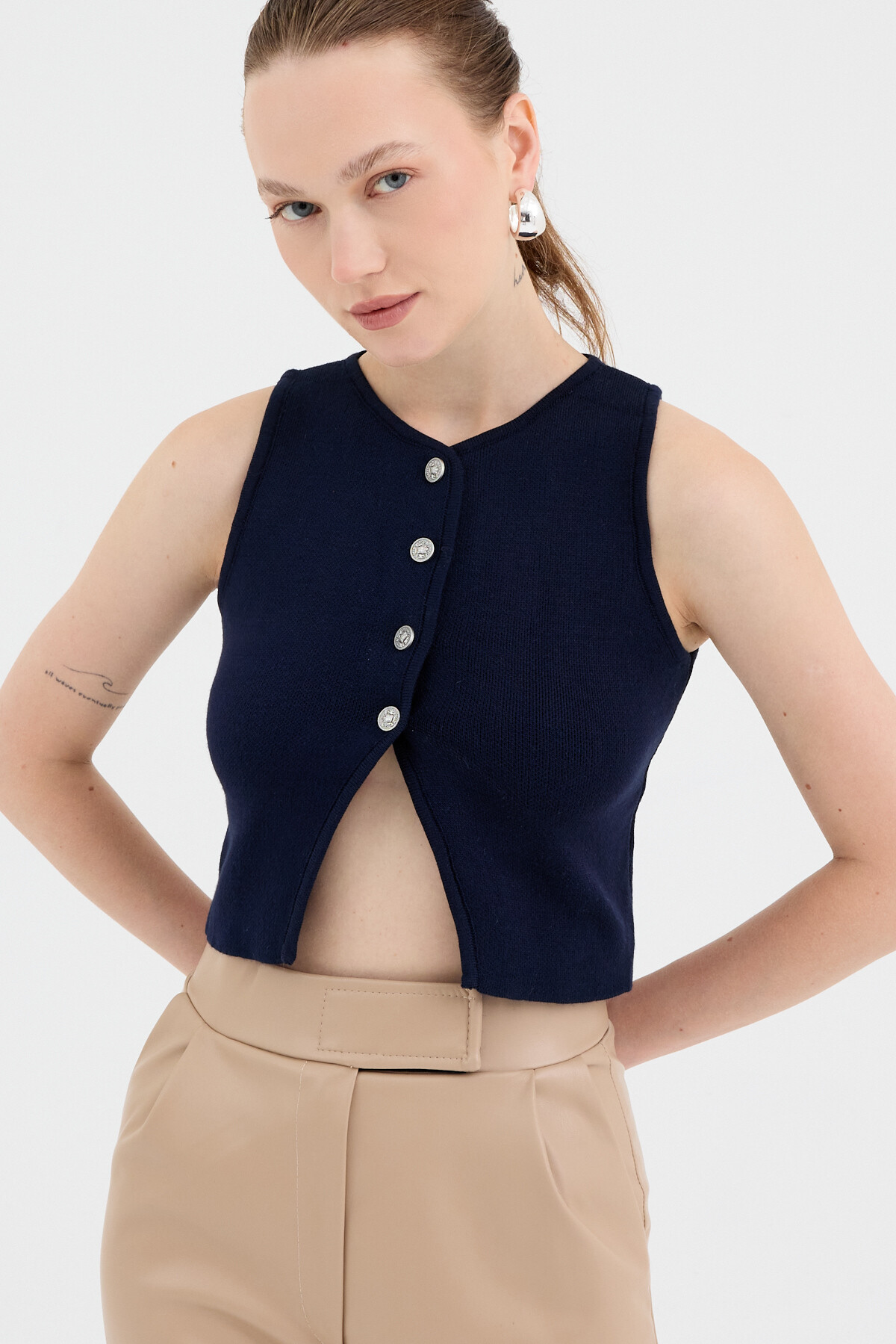 Laci Düğmeli Triko Kadın Yelek 2275 - RAYS