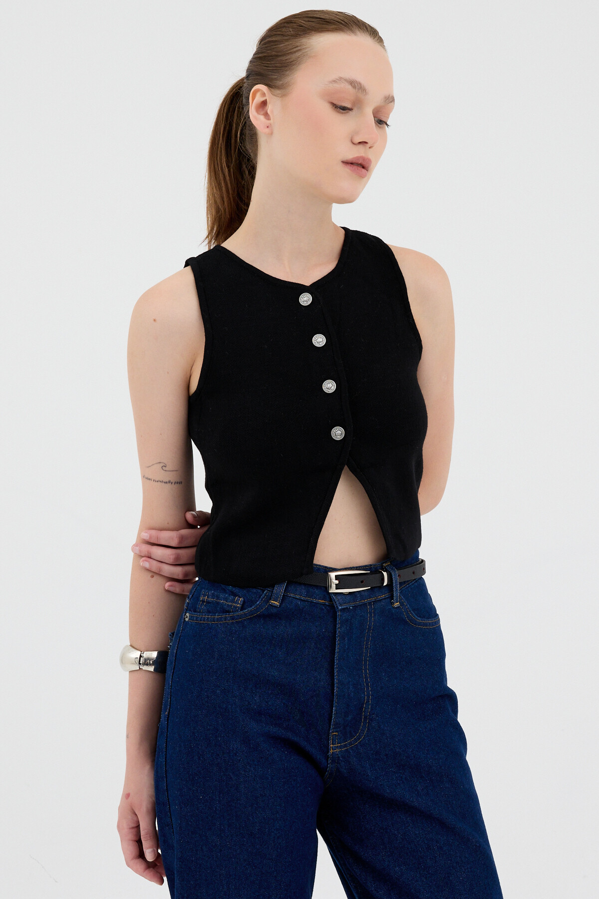 Siyah Düğmeli Triko Kadın Yelek 2275 - RAYS