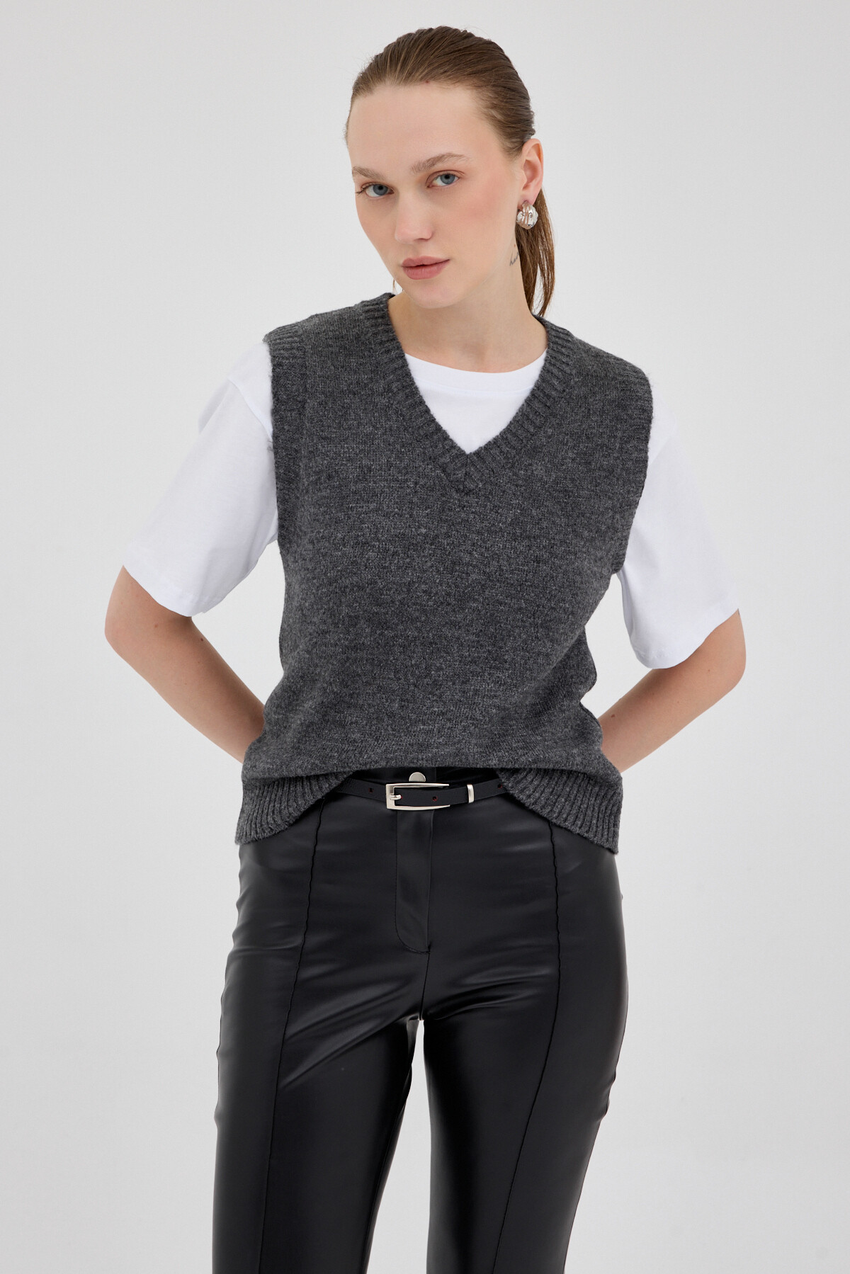 Antrasit Oversize V Yaka Kadın Süveter 2292 - 6