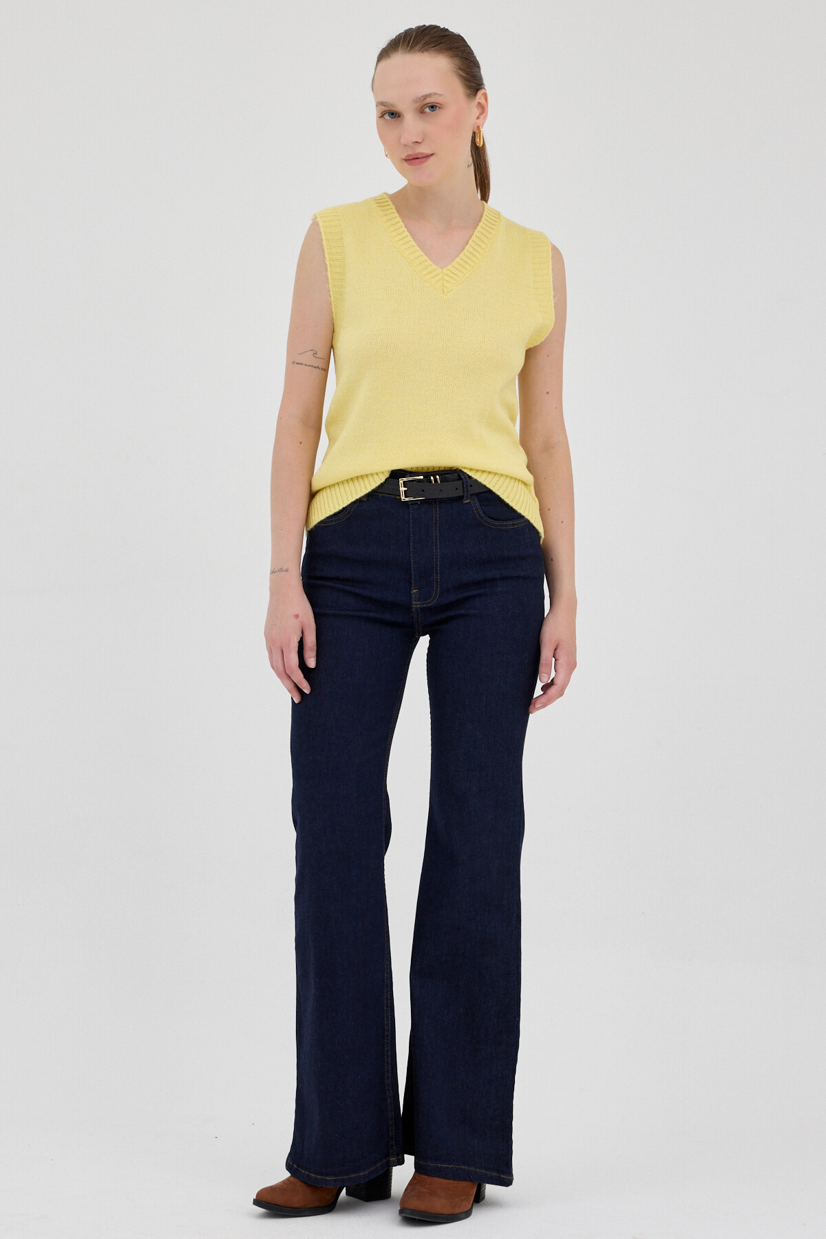 Sarı Oversize V Yaka Kadın Süveter 2292 - 3