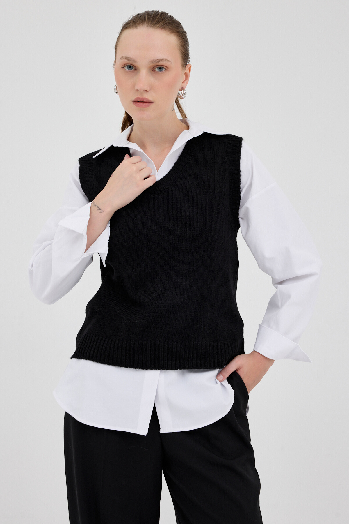 Siyah Oversize V Yaka Kadın Süveter 2292 