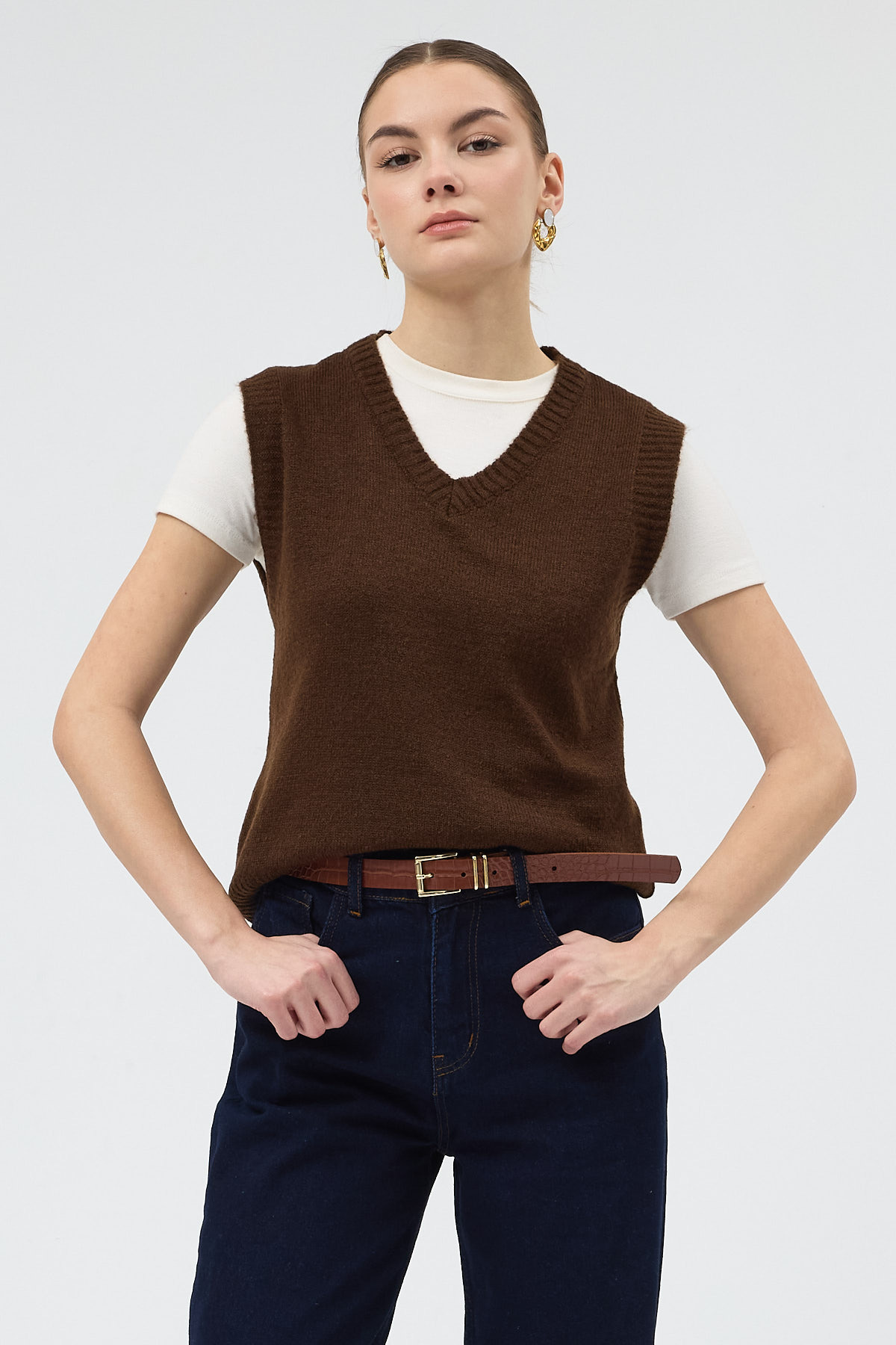 Acı Kahve V Yaka Örme Sıfır Kol Kadın Süveter 2292 - 6
