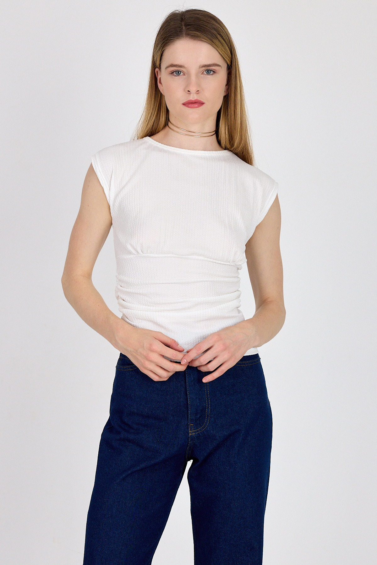 Beyaz Bisiklet Yaka Bel Büzgülü Bluz 2301 - RAYS