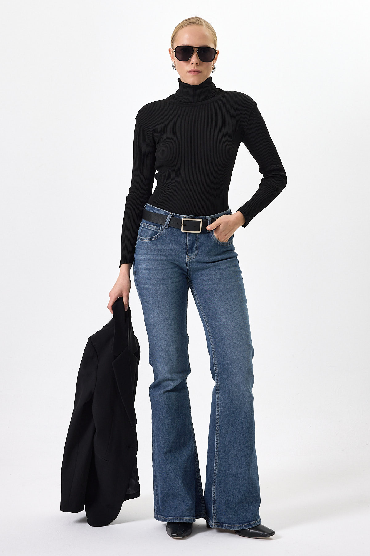 Siyah Fitilli Balıkçı Yaka Uzun Kollu Bluz 2302 - 7