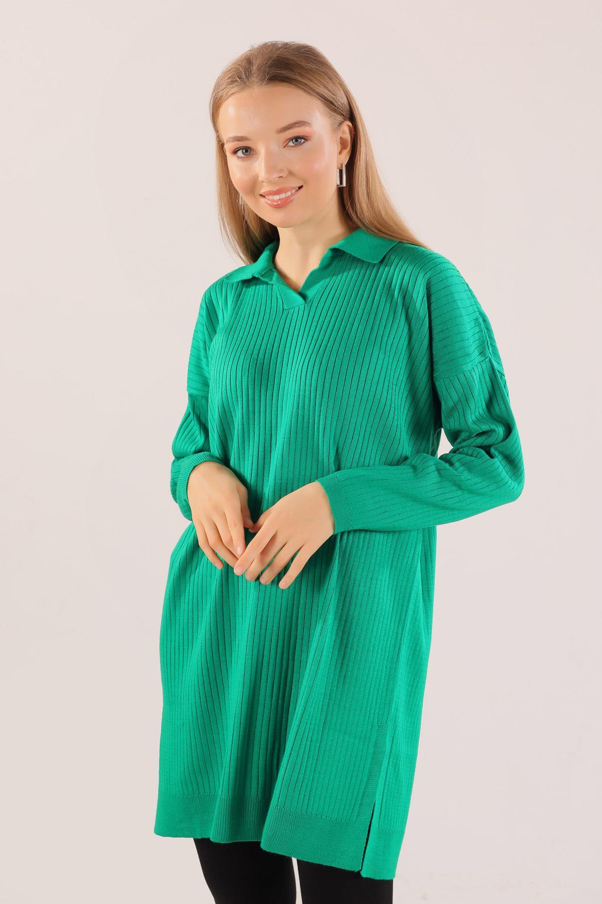 Benetton Yeşili Polo Yaka Fitilli Kazak 23214 - 2