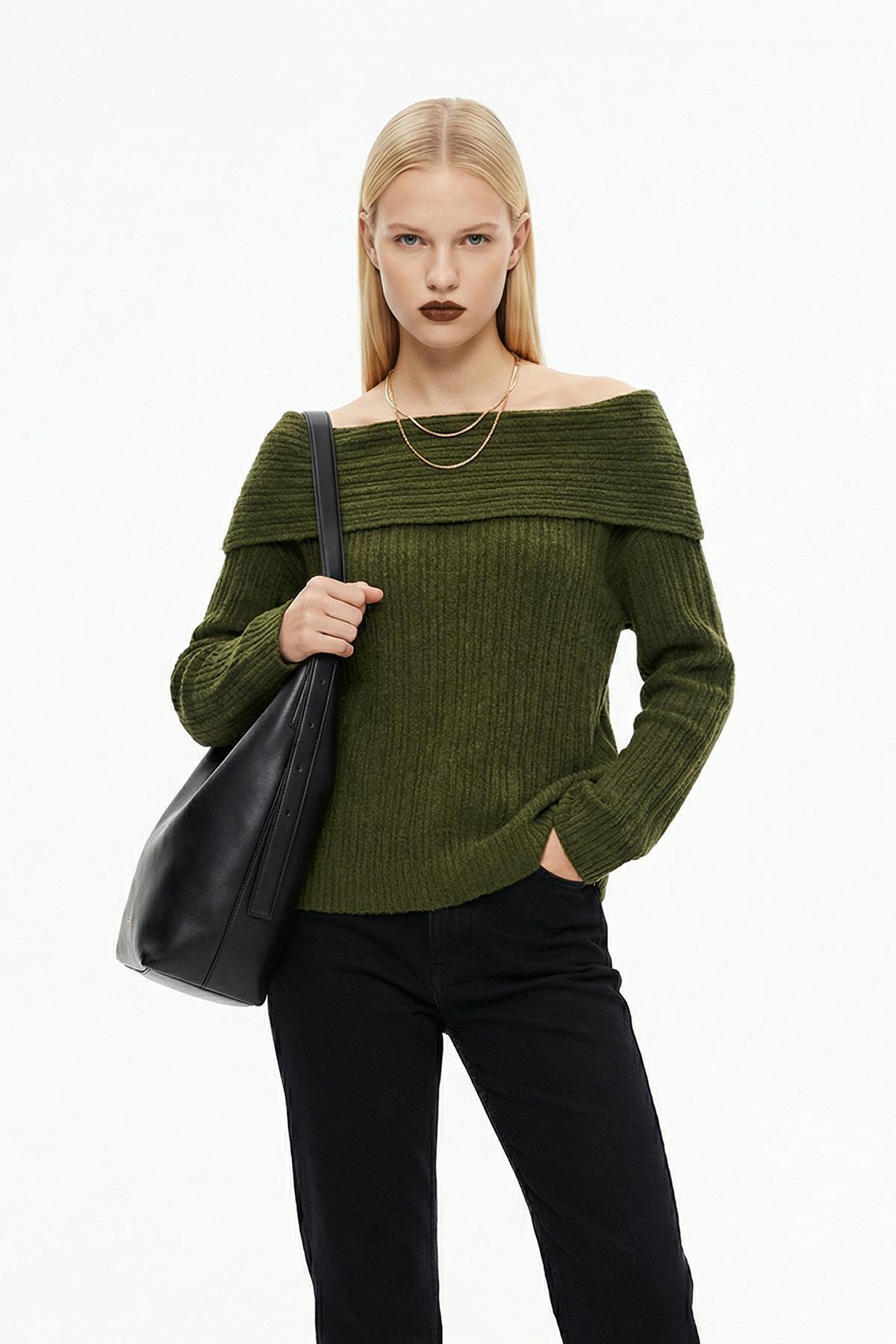 2324 Kayık Yaka Uzun Kol Kazak Haki - 1