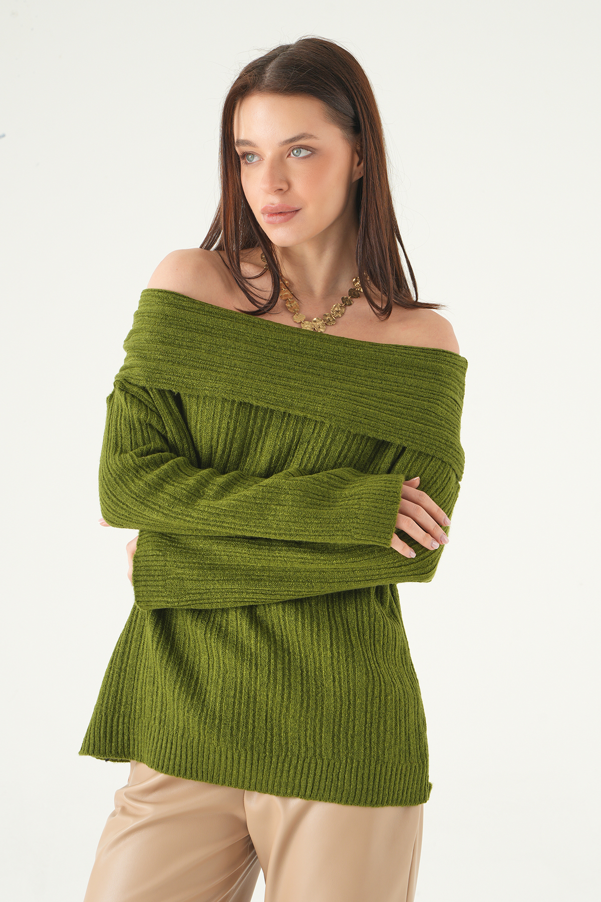 2324 Kayık Yaka Uzun Kol Kazak Haki - 1