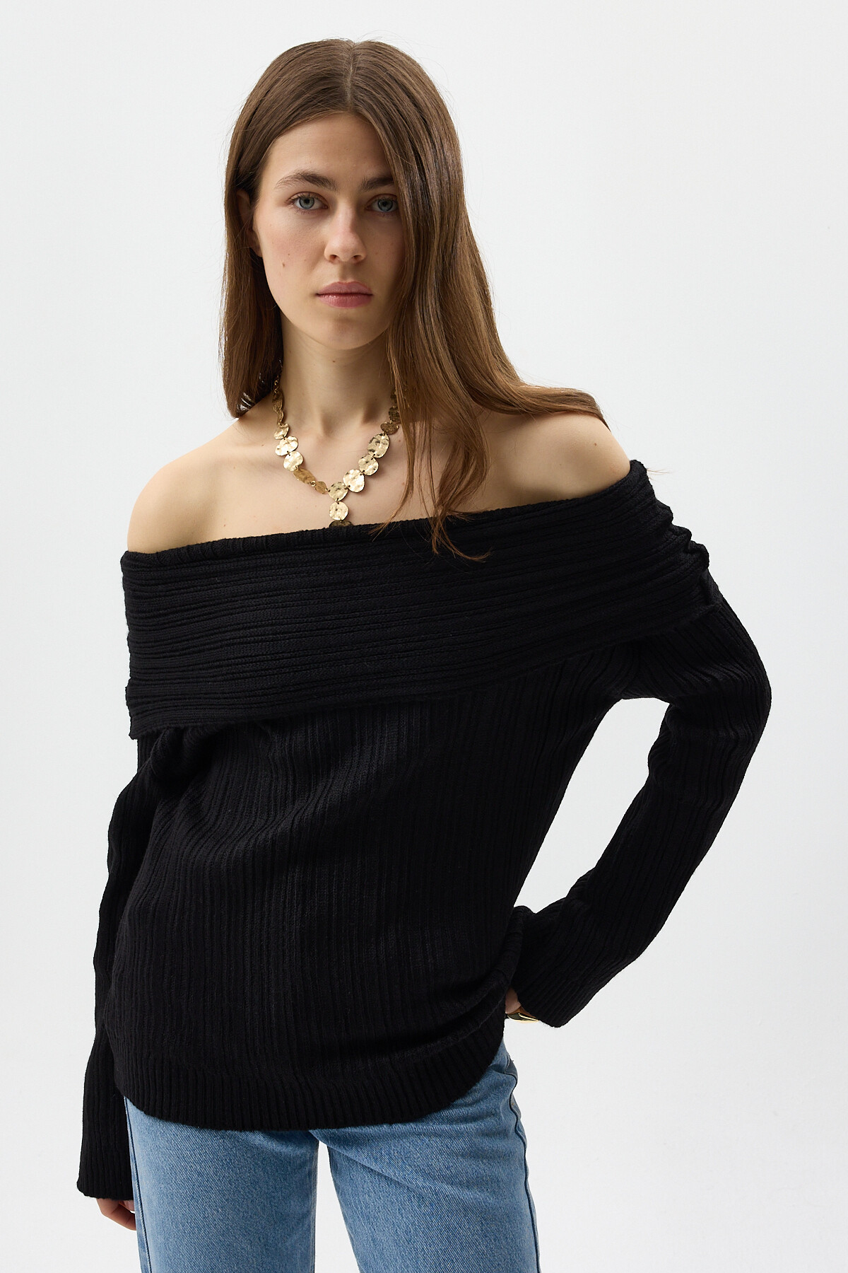 Siyah Fitilli Kayık Yaka Kadın Kazak 2324 - 7