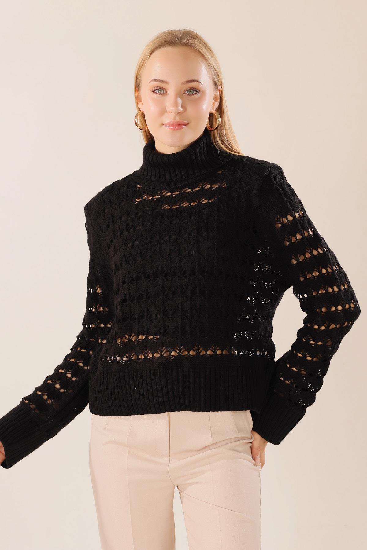 Siyah Boğazlı Delikli Kısa Kazak 2326 - 2