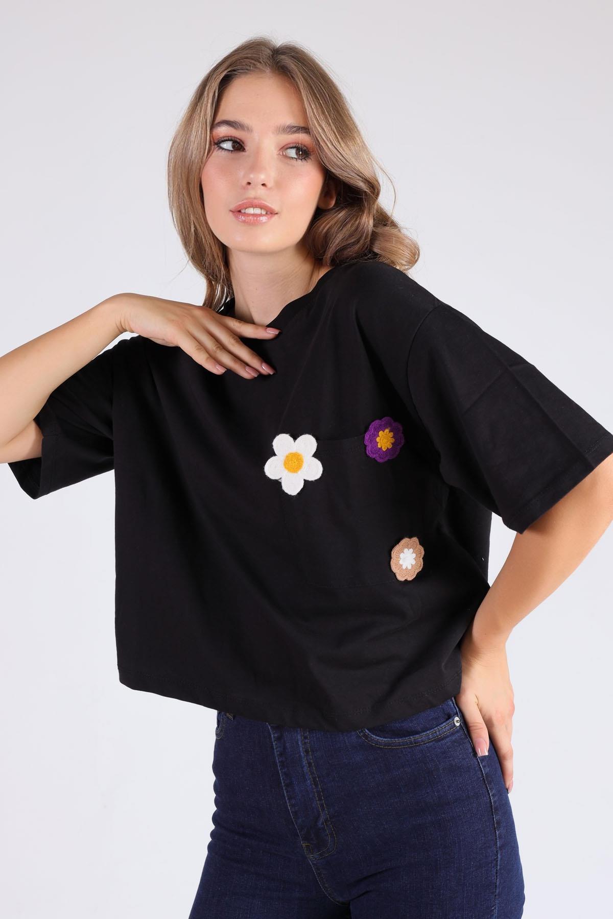 23304 Cep Papatya Detaylı Tişört Siyah - 4