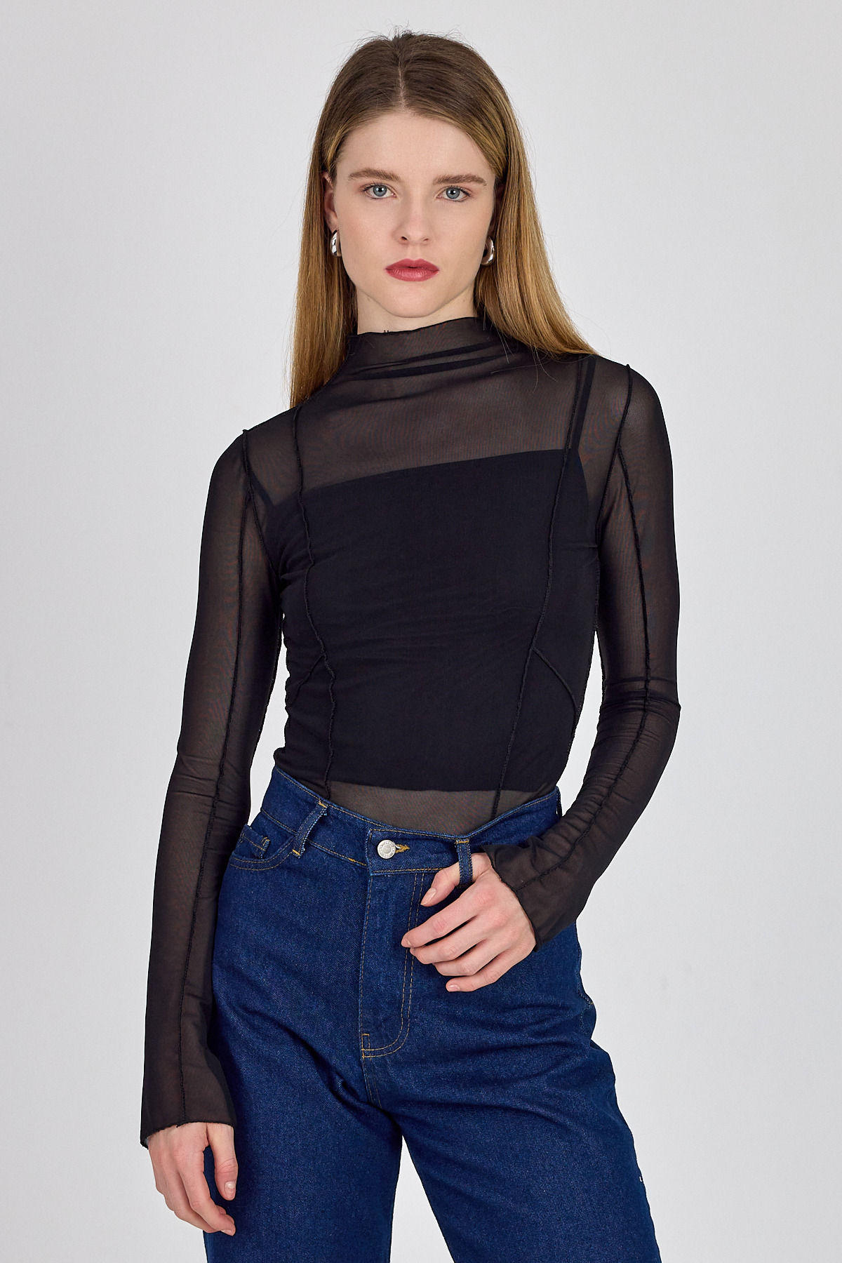 Siyah Dikiş Detaylı Uzun Kollu Tül Bluz 233163 - 1