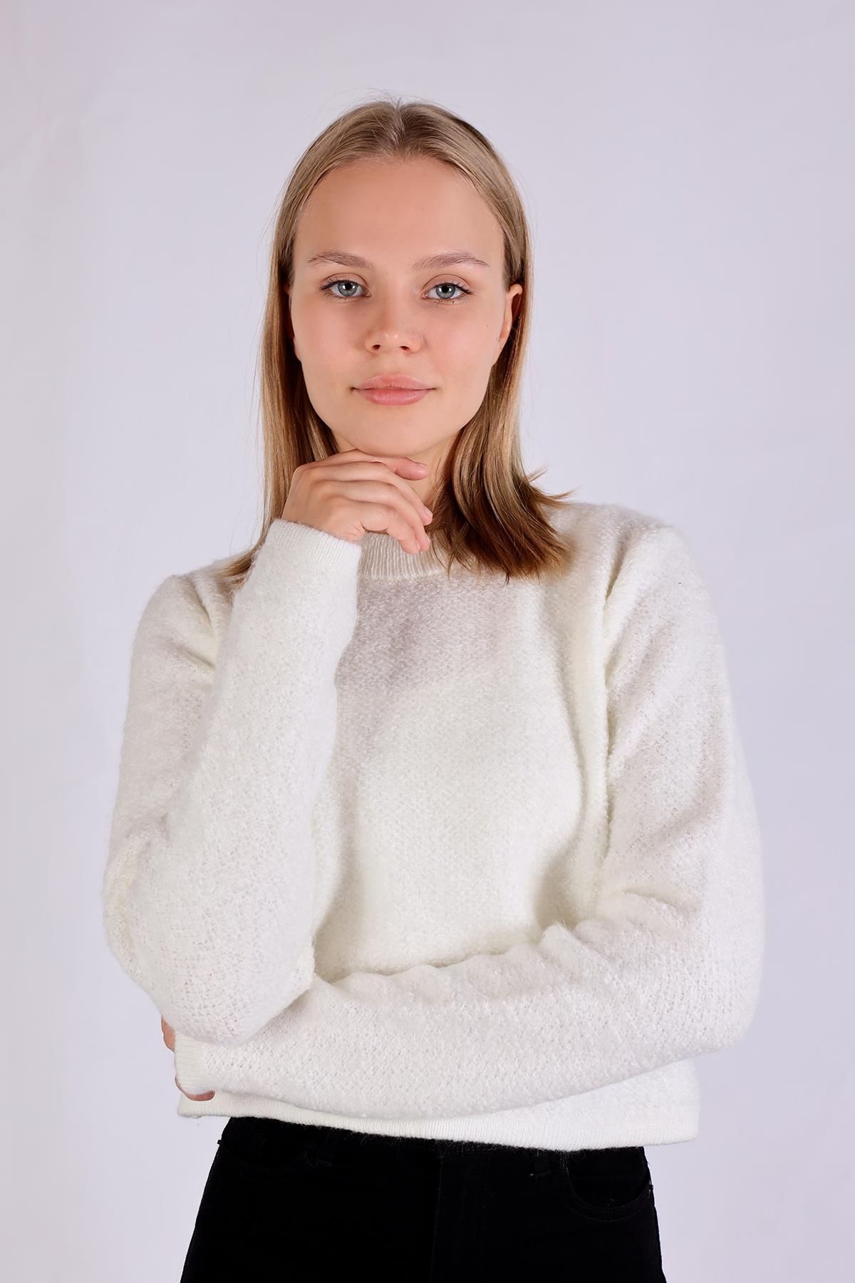 Ekru Bisiklet Yaka Kazak 23341 - 3