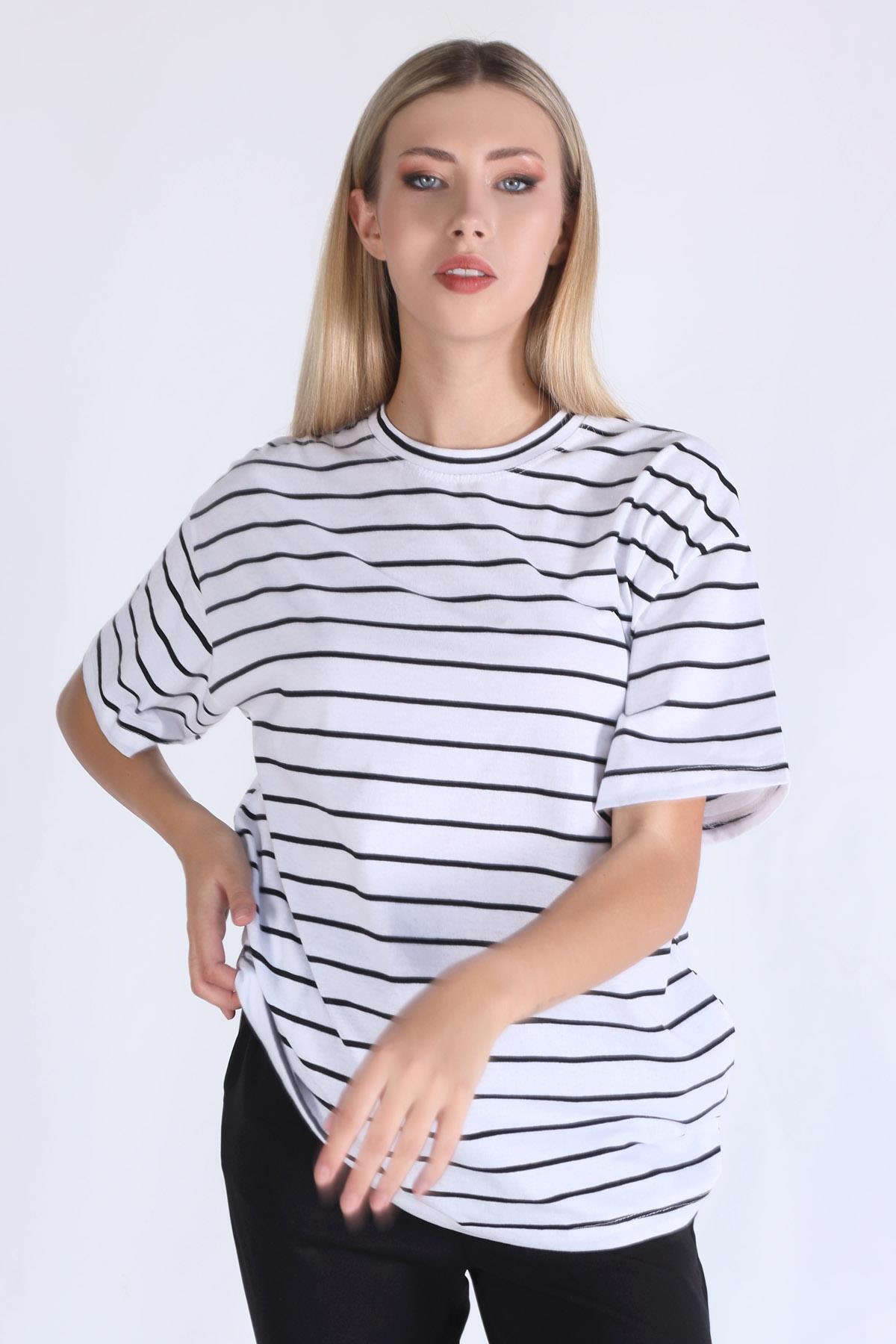 Beyaz Çizgili Oversize Tişört 23350 - 5