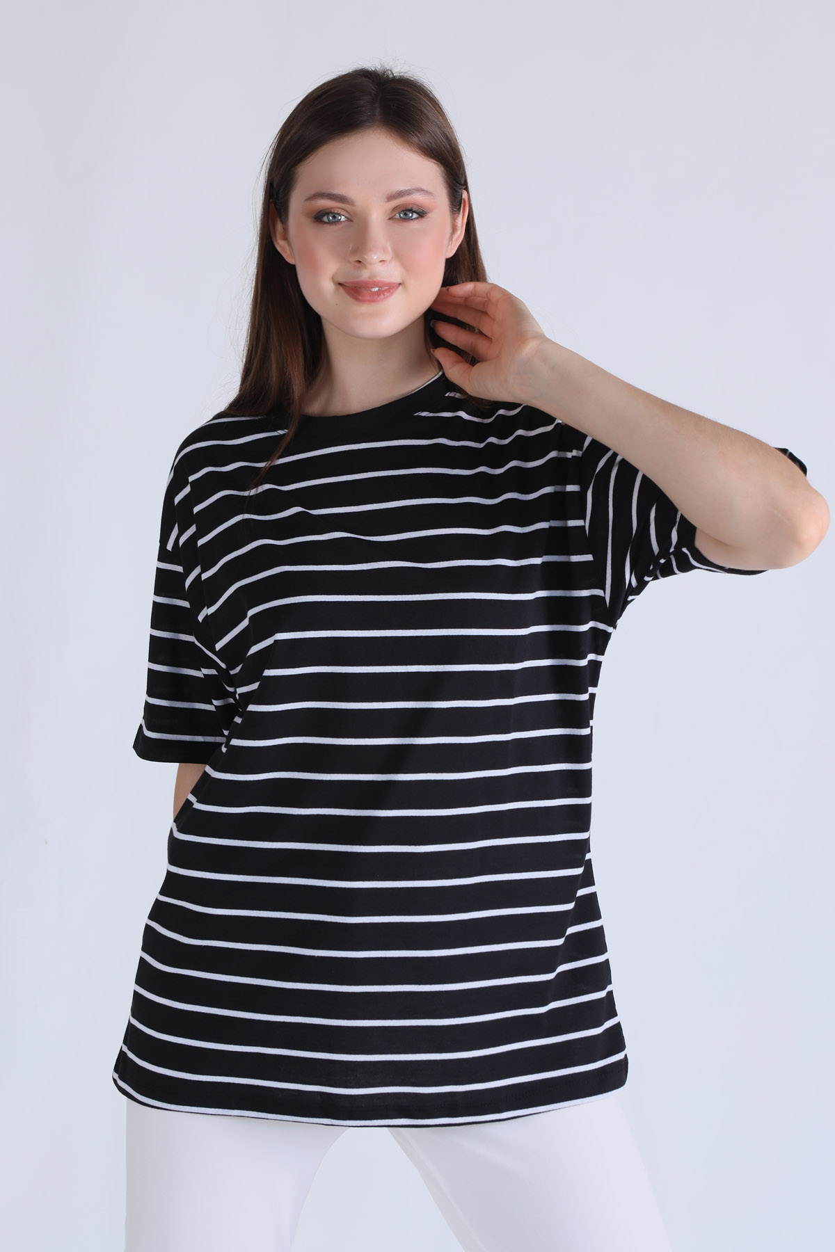 23350 Çizgili Oversize Tişört Siyah 