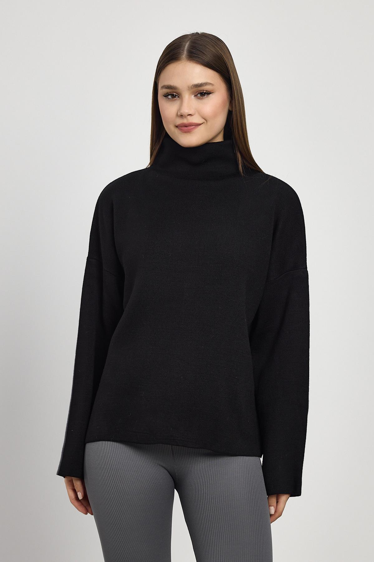 Siyah Tam Boğaz Triko Kazak 23374 - 2