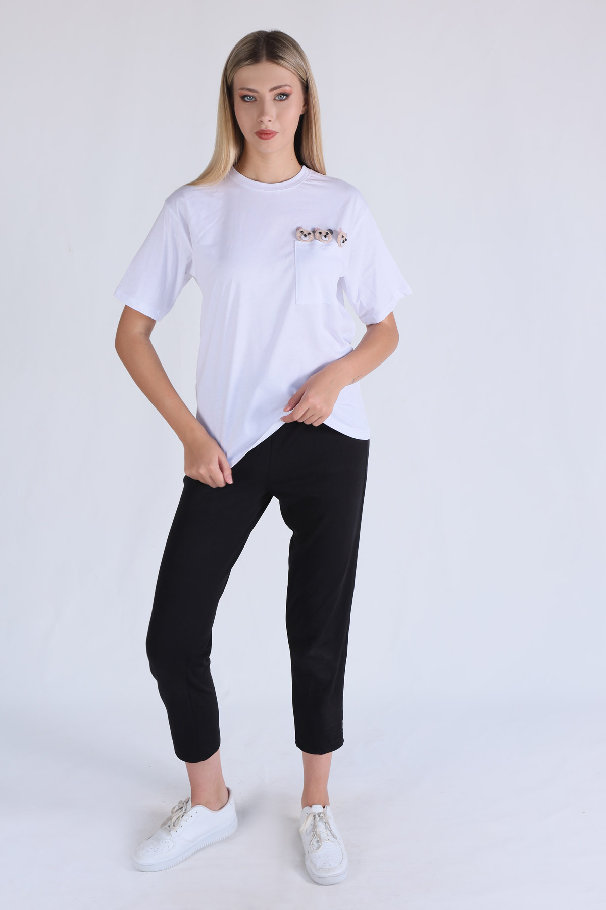 Beyaz Cep Ayıcık Aksesuarlı Tişört 23398 - 4