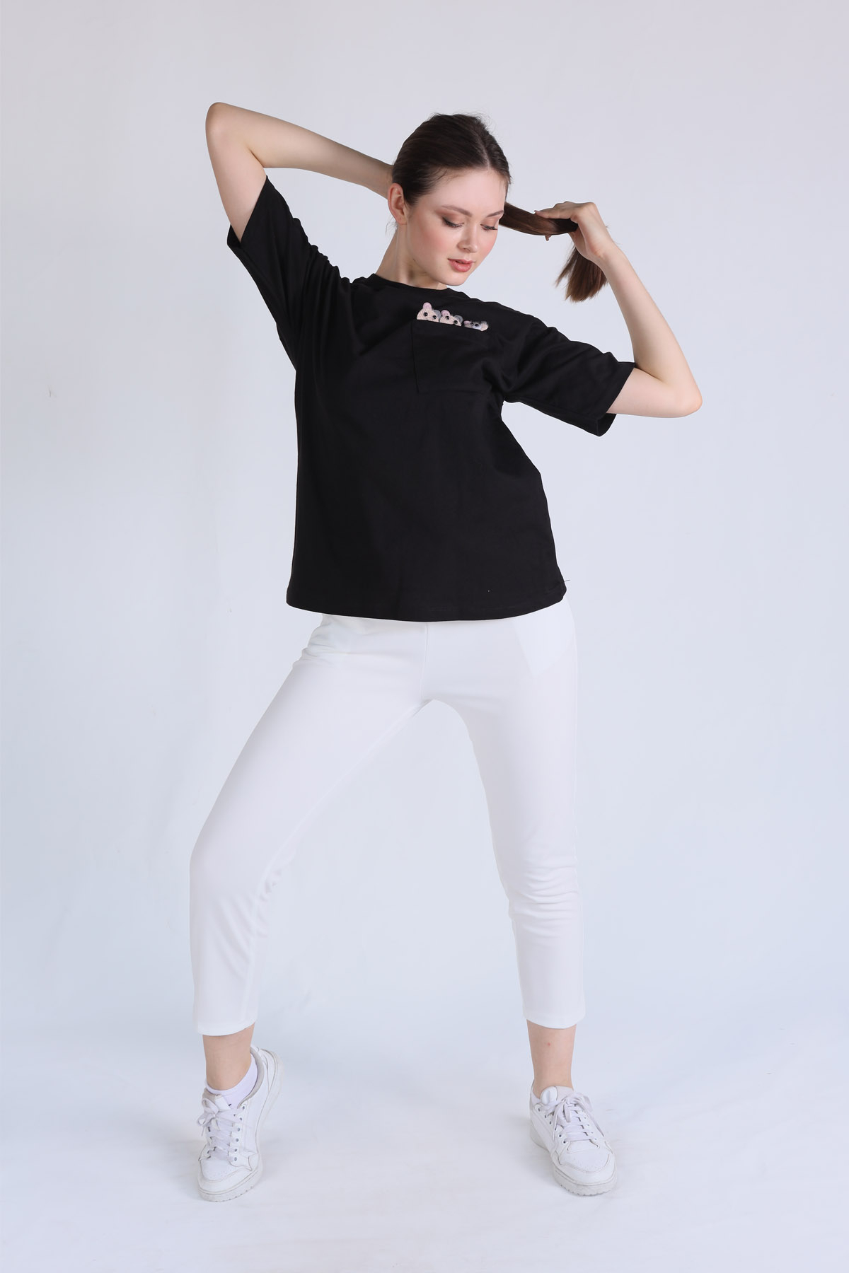23398 Cep Ayıcık Aksesurlı Tişört Siyah - 4