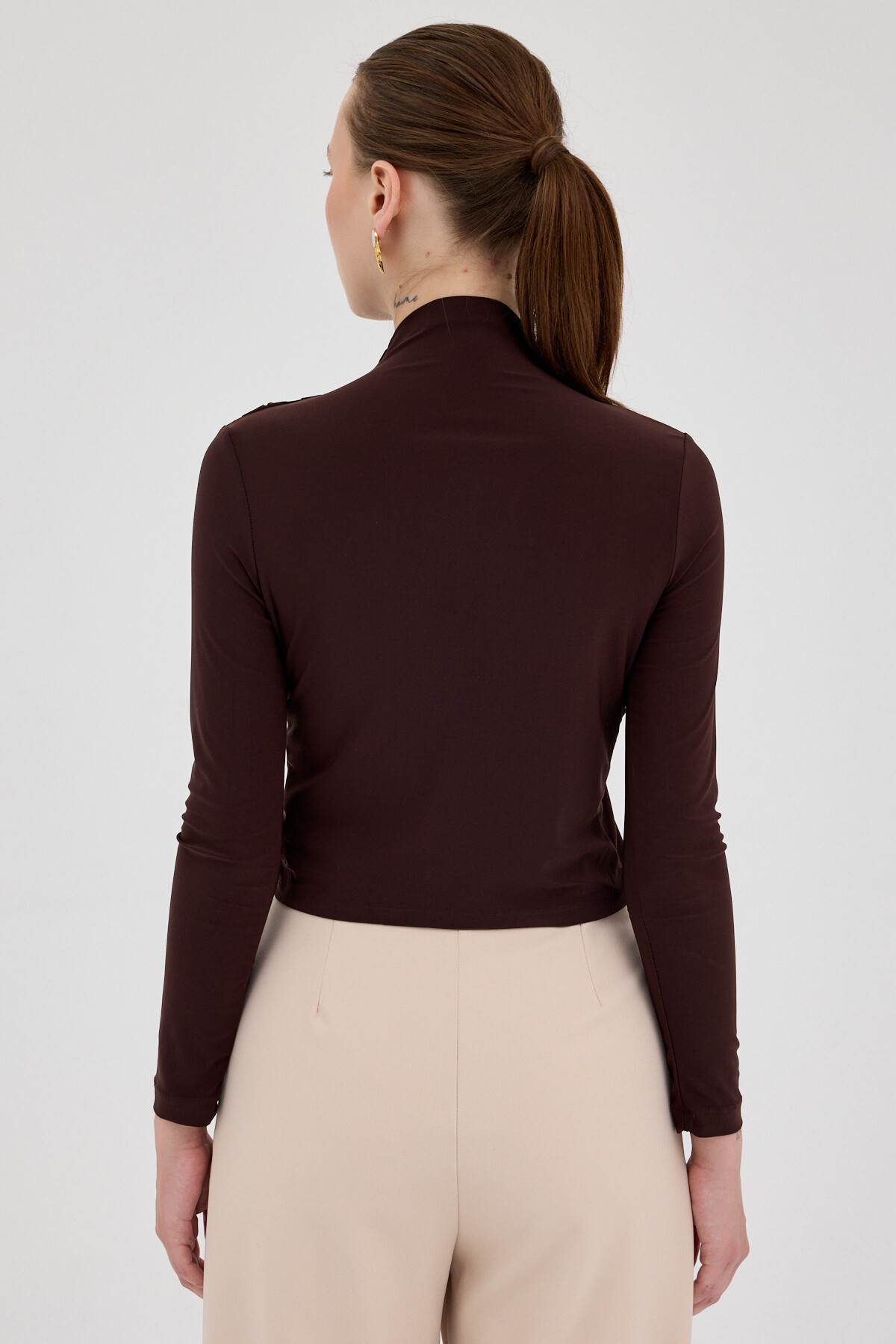 Acı Kahve Drapeli Yüksek Yaka Uzun Kollu Bluz 2379 - 5