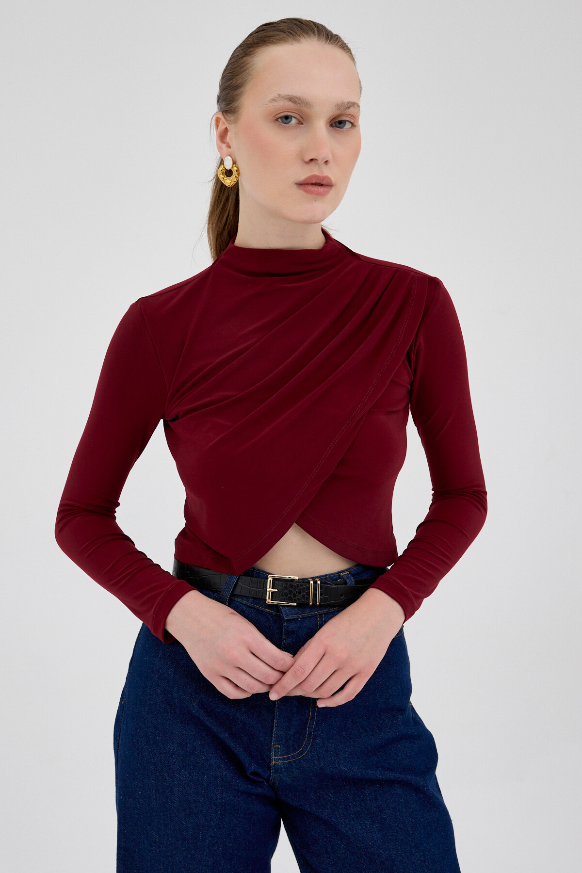 Bordo Drapeli Yüksek Yaka Uzun Kollu Bluz 2379 - RAYS