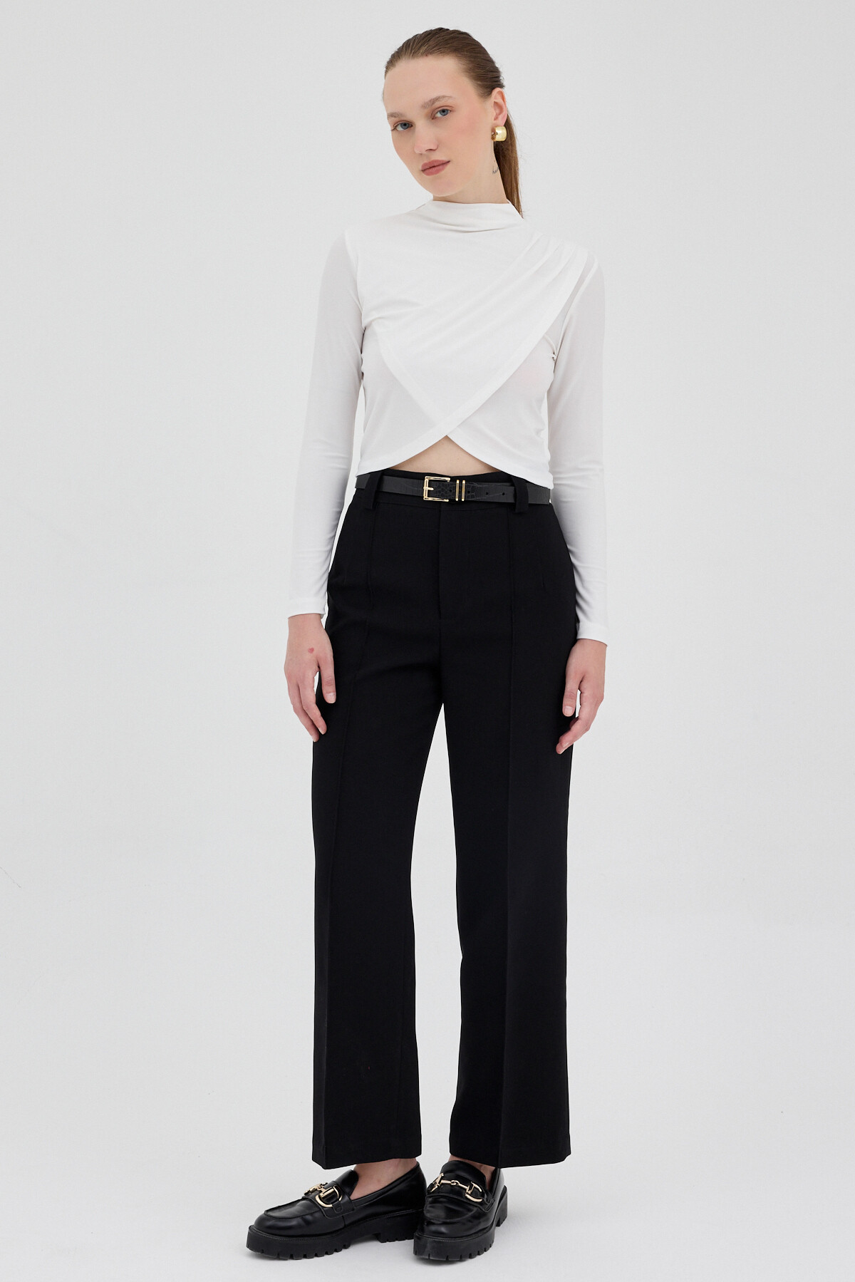 Ekru Drapeli Yüksek Yaka Uzun Kollu Bluz 2379 - 3