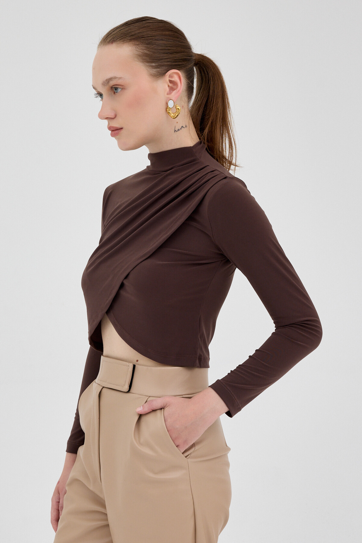 Vizon Drapeli Yüksek Yaka Uzun Kollu Bluz 2379 