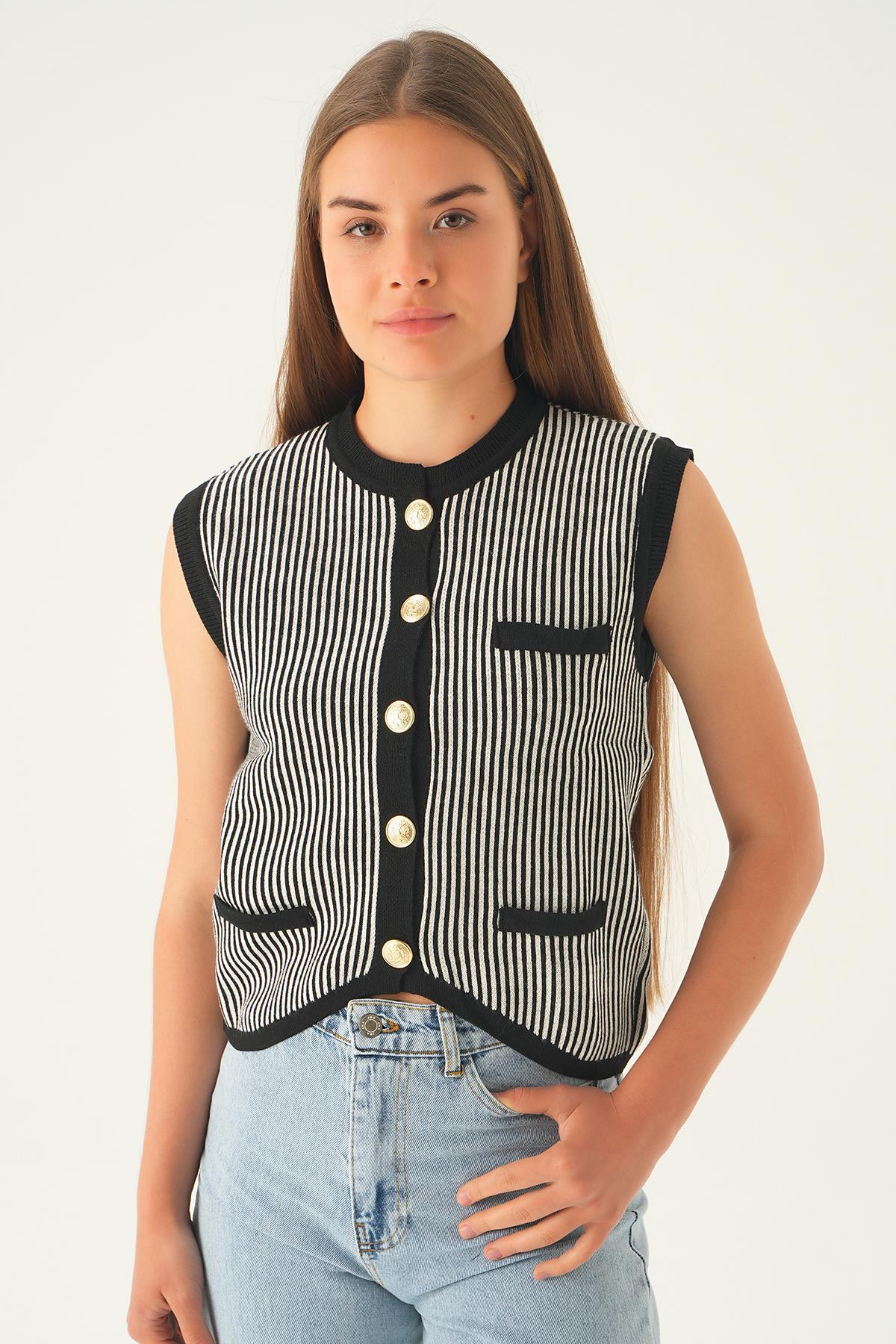 Siyah Cep Detay Yelek 24001 - 2