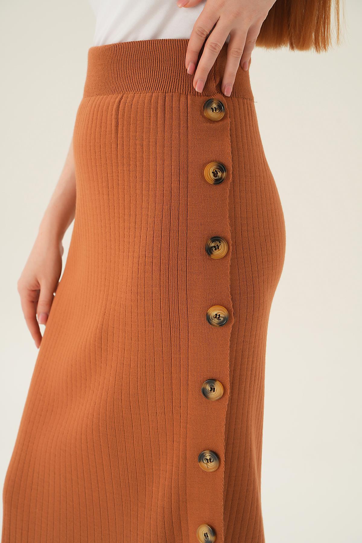 Taba Düğme Detay Etek 2401 - 3