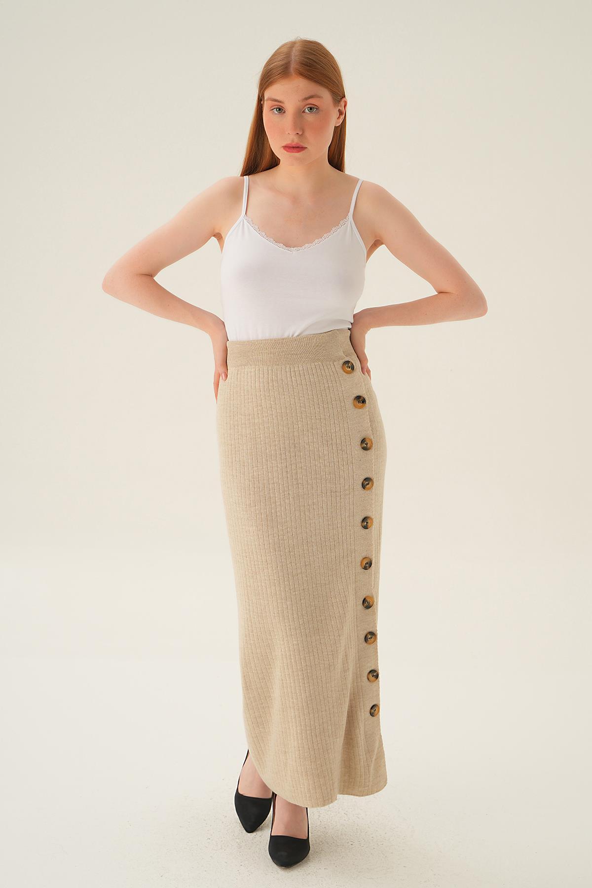 Taş Düğme Detay Etek 2401 - 2