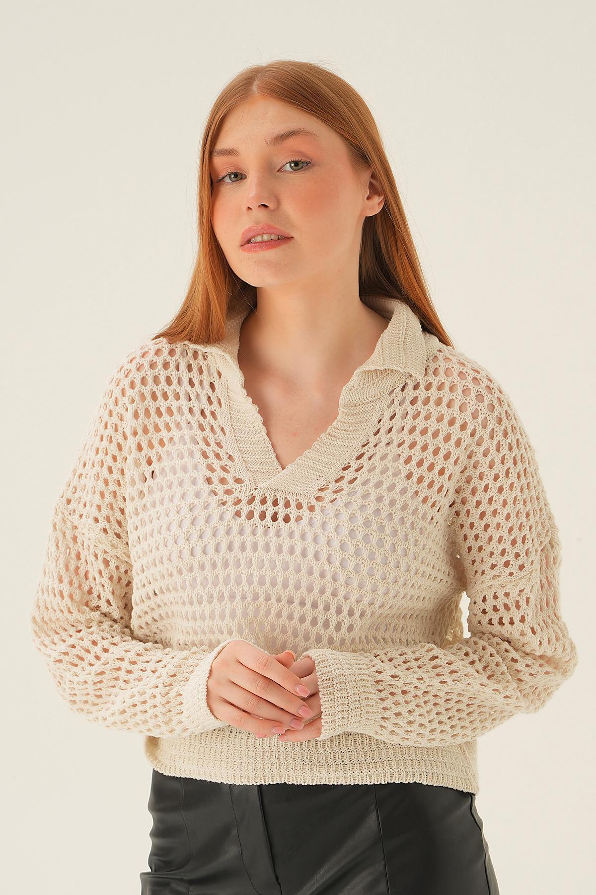 Ekru Polo Yaka Ajurlu Bluz 2402 - 3