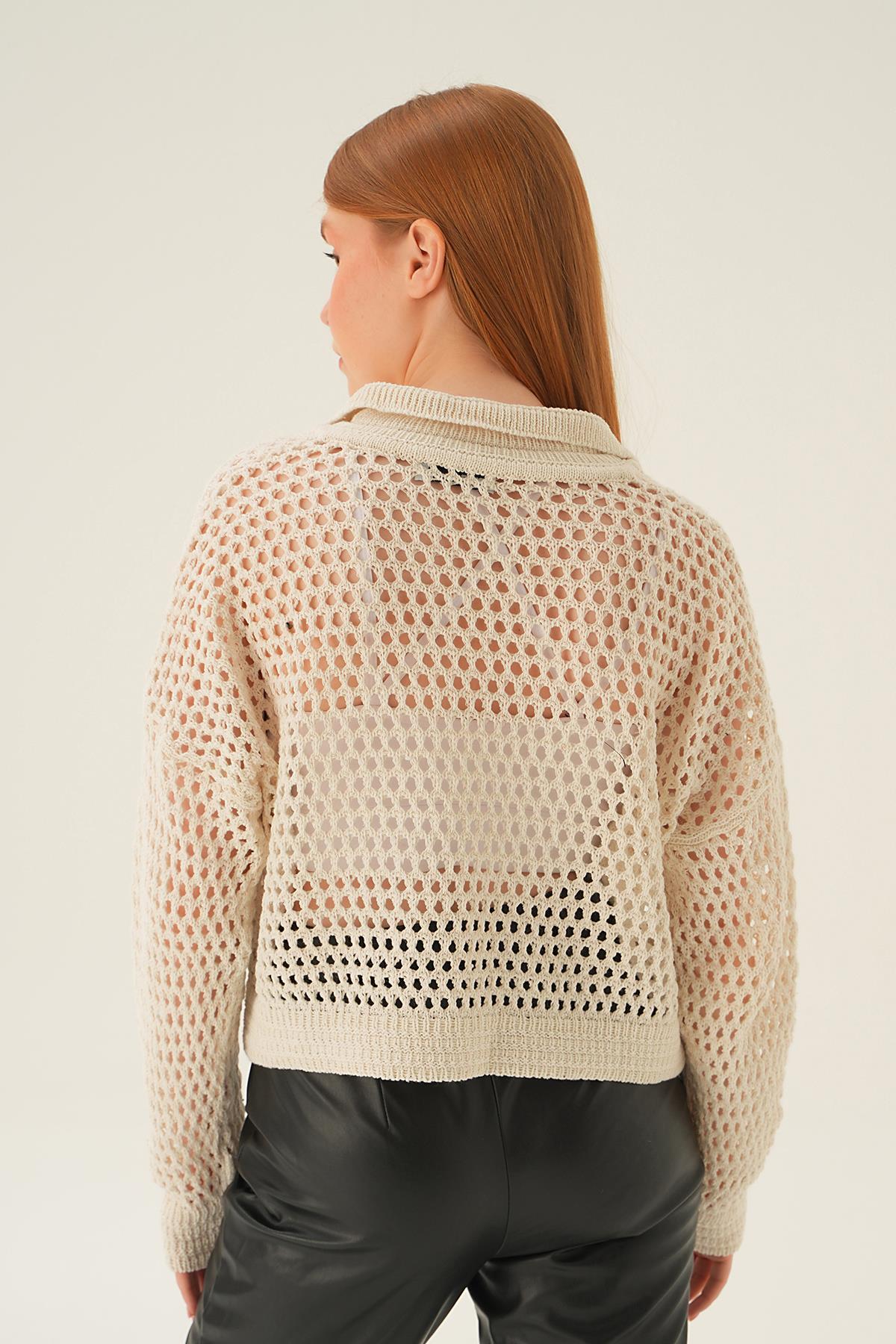 Ekru Polo Yaka Ajurlu Bluz 2402 - 5