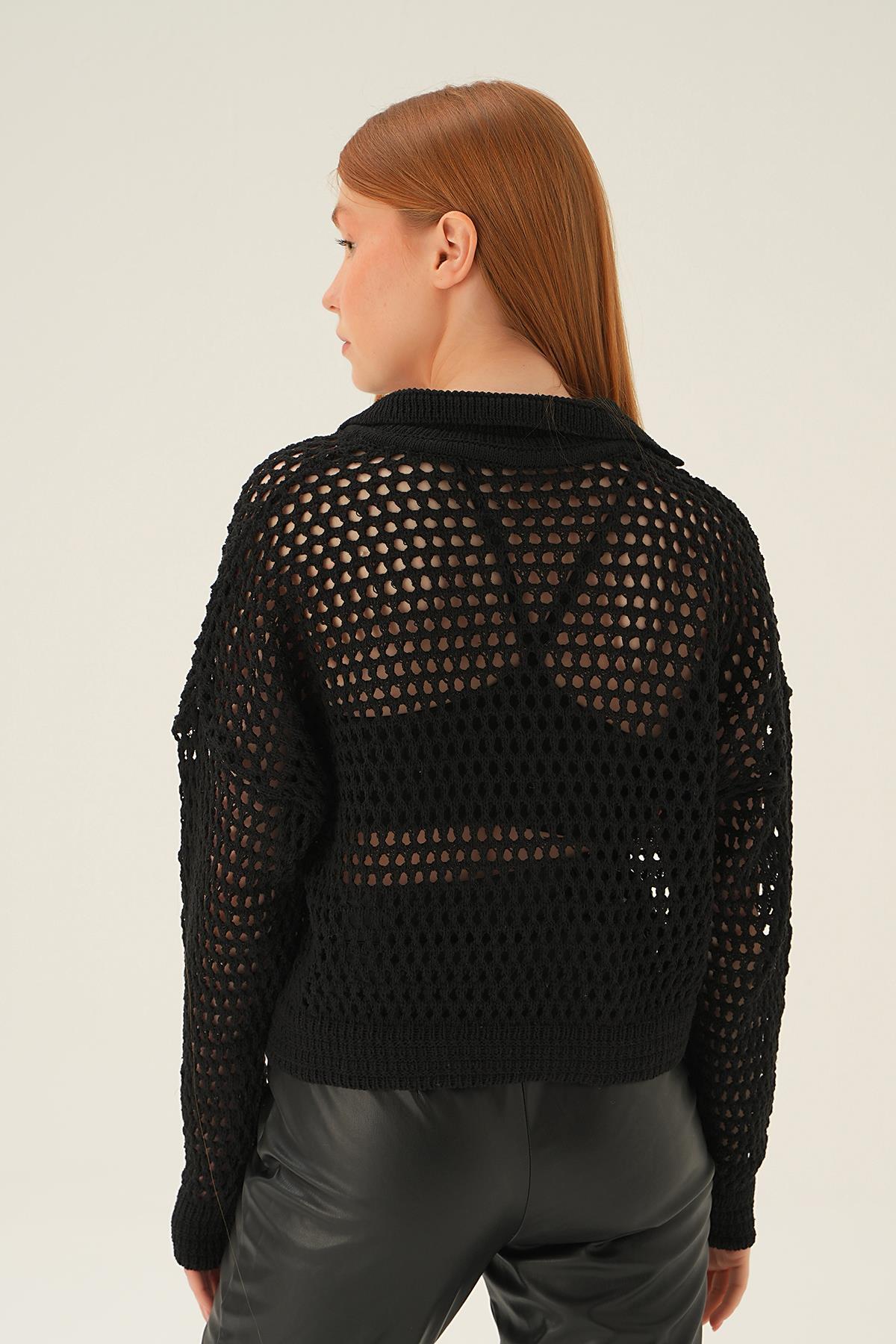 2402 Polo Yaka Ajurlu Bluz Siyah - 3