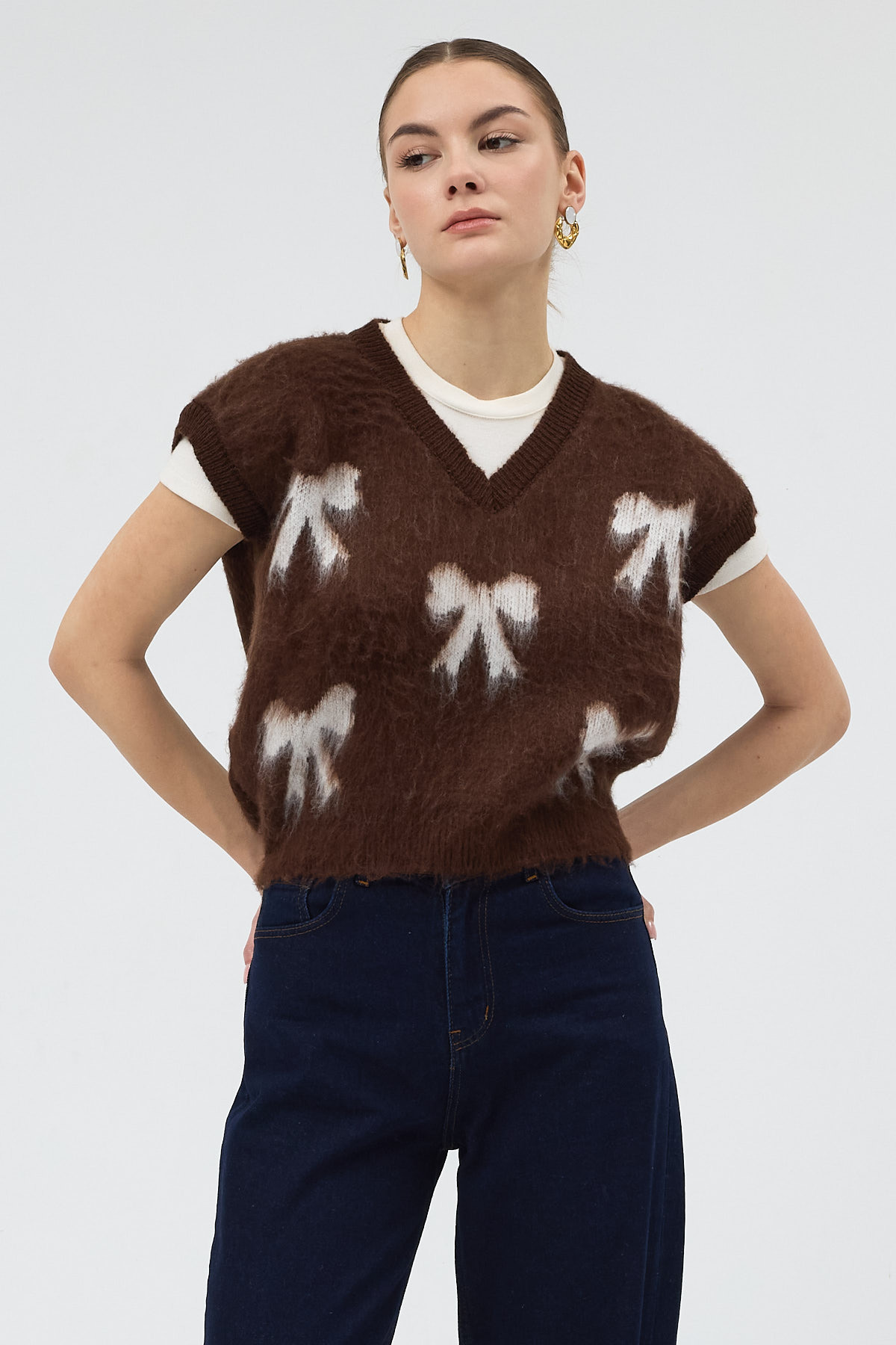 Acı Kahve V Yaka Fiyonk Desenli Kadın Süveter 2411 - 6