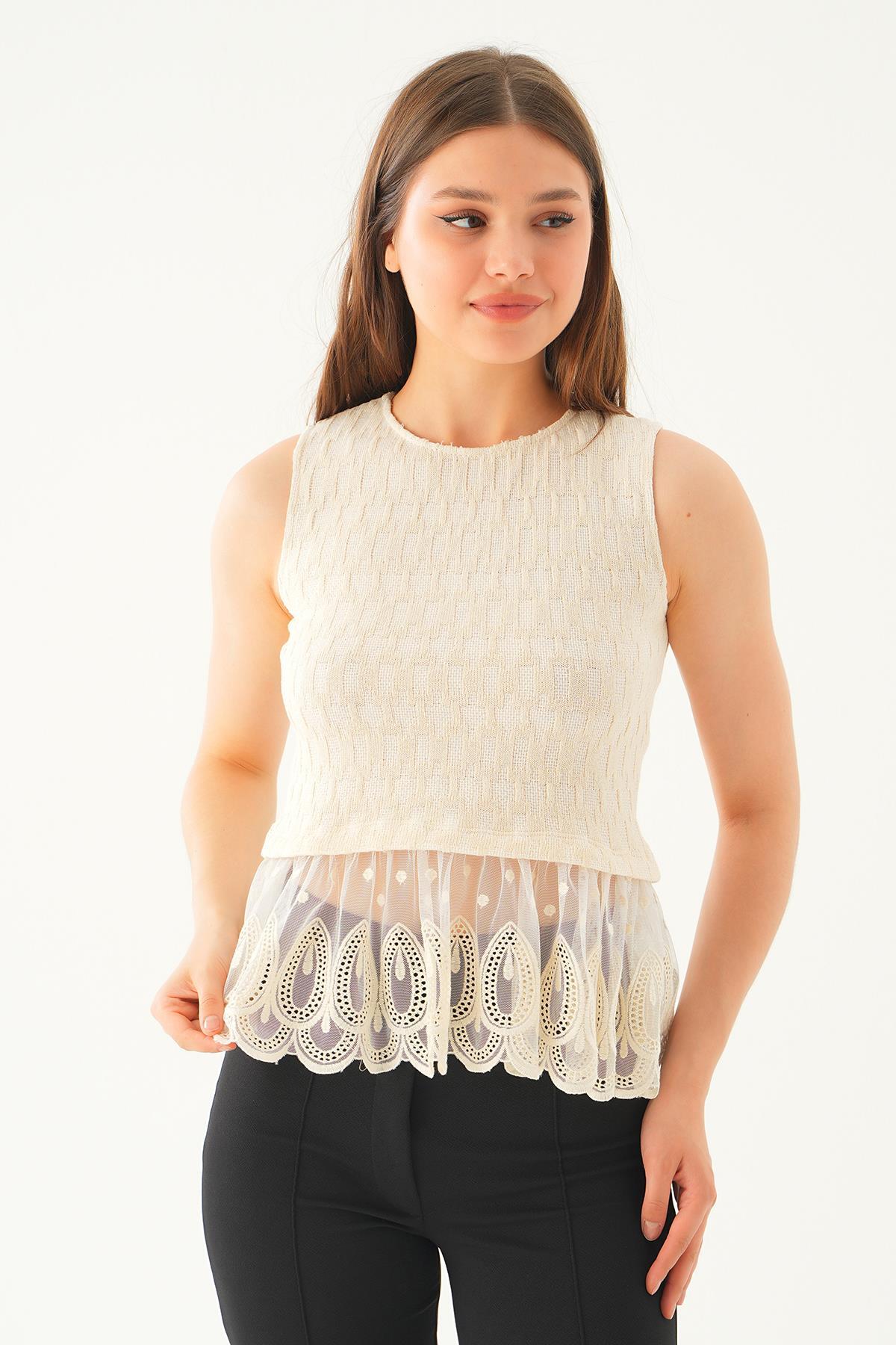 241168 Eteği Tüllü Bluz Bej - 2