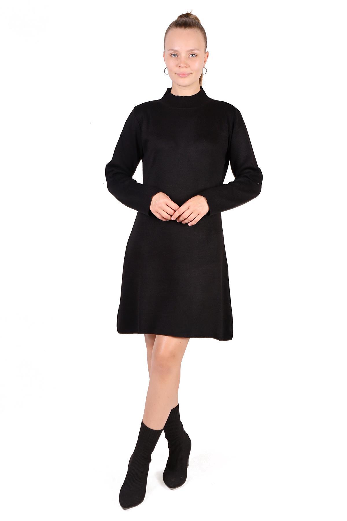 24151 Yarım Boğaz Kısa Triko Elbise Siyah - RAYS