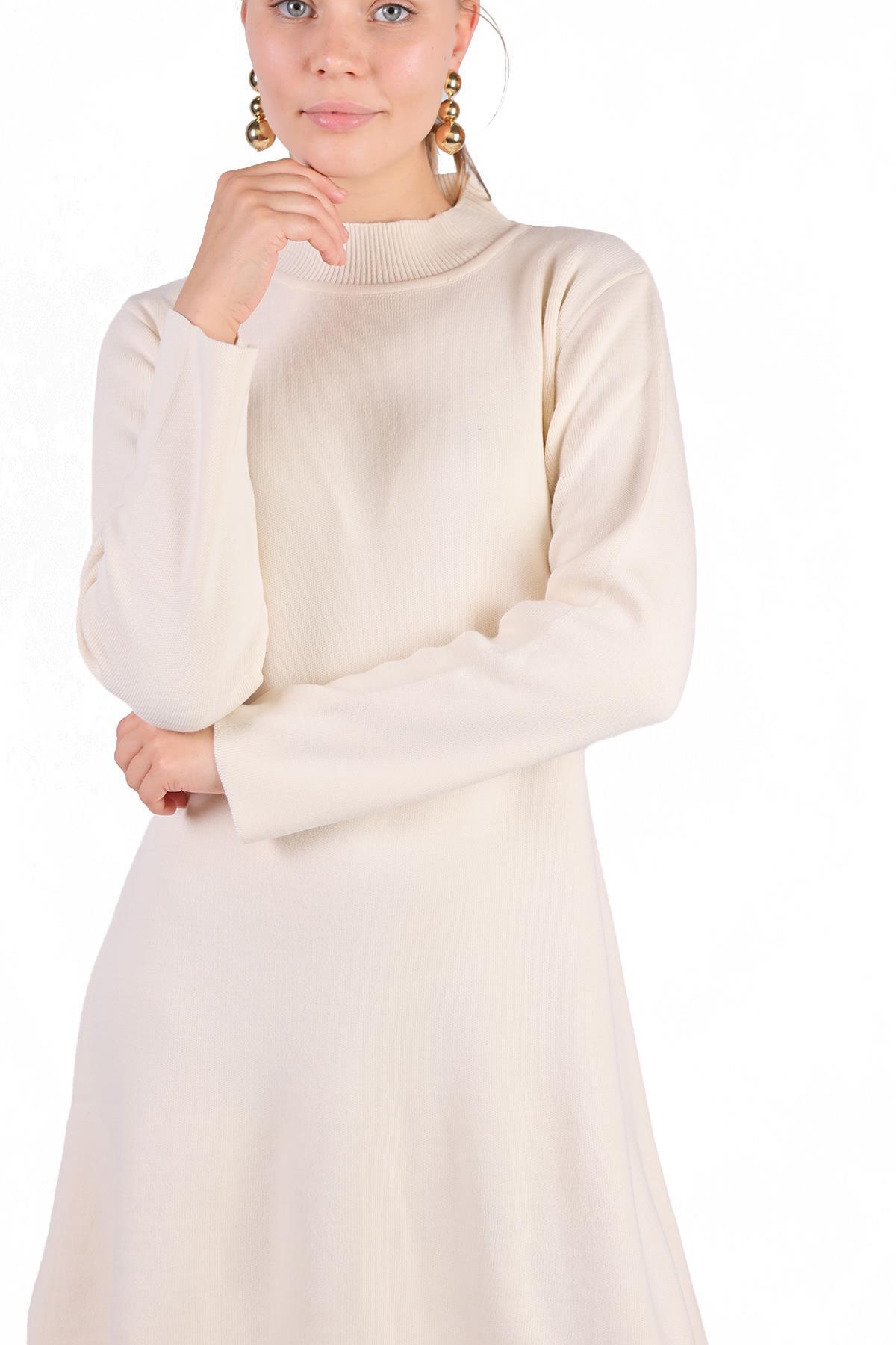 Taş Yarım Boğaz Kısa Triko Elbise 24151 - RAYS