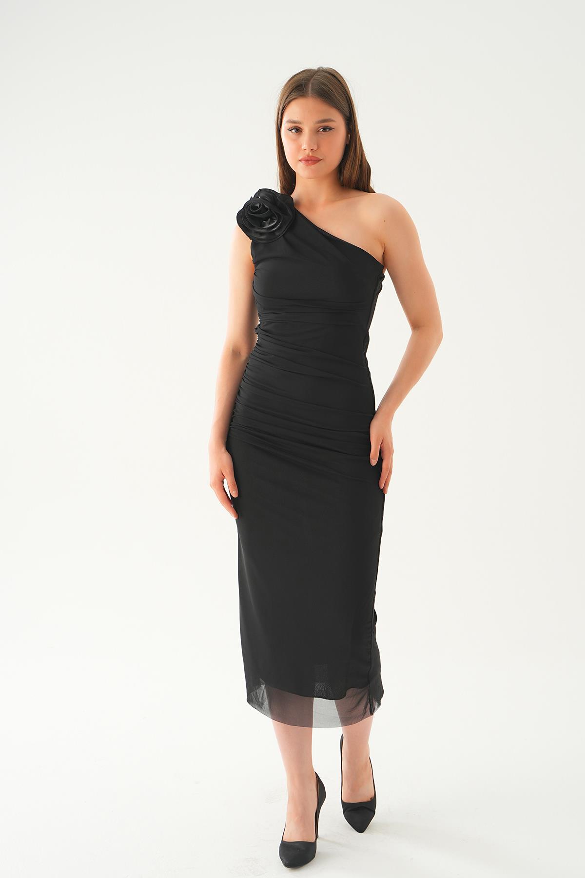 Siyah Tek Omuz Gül Detay Elbise 241682 - 4