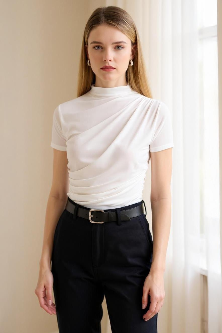 Beyaz Kısa Kol Büzgülü Sandy Bluz 2417 - RAYS