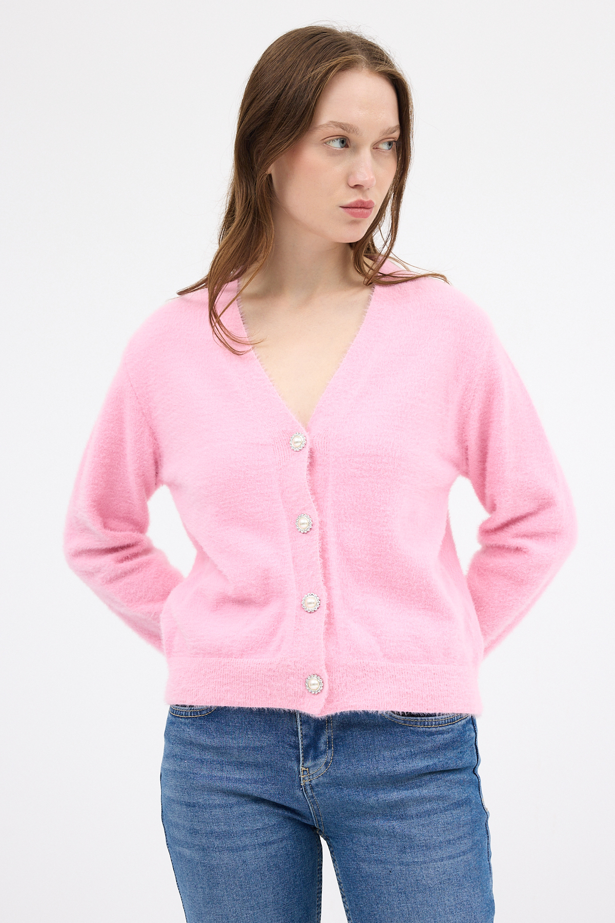 Pembe İnci Düğmeli Tüylü Kadın Crop Hırka 24170 - 1