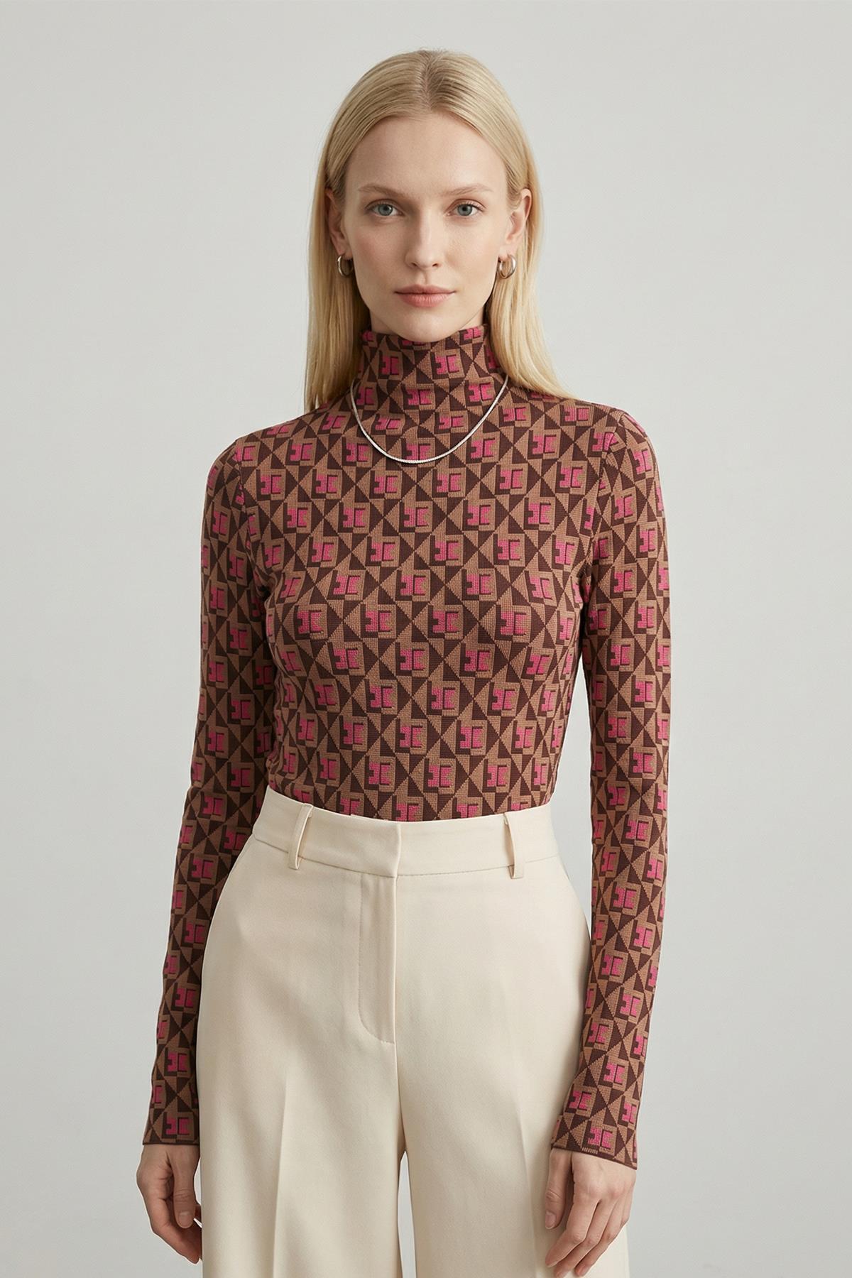 242143 Desenli Dik yaka Bluz Pembe - 1