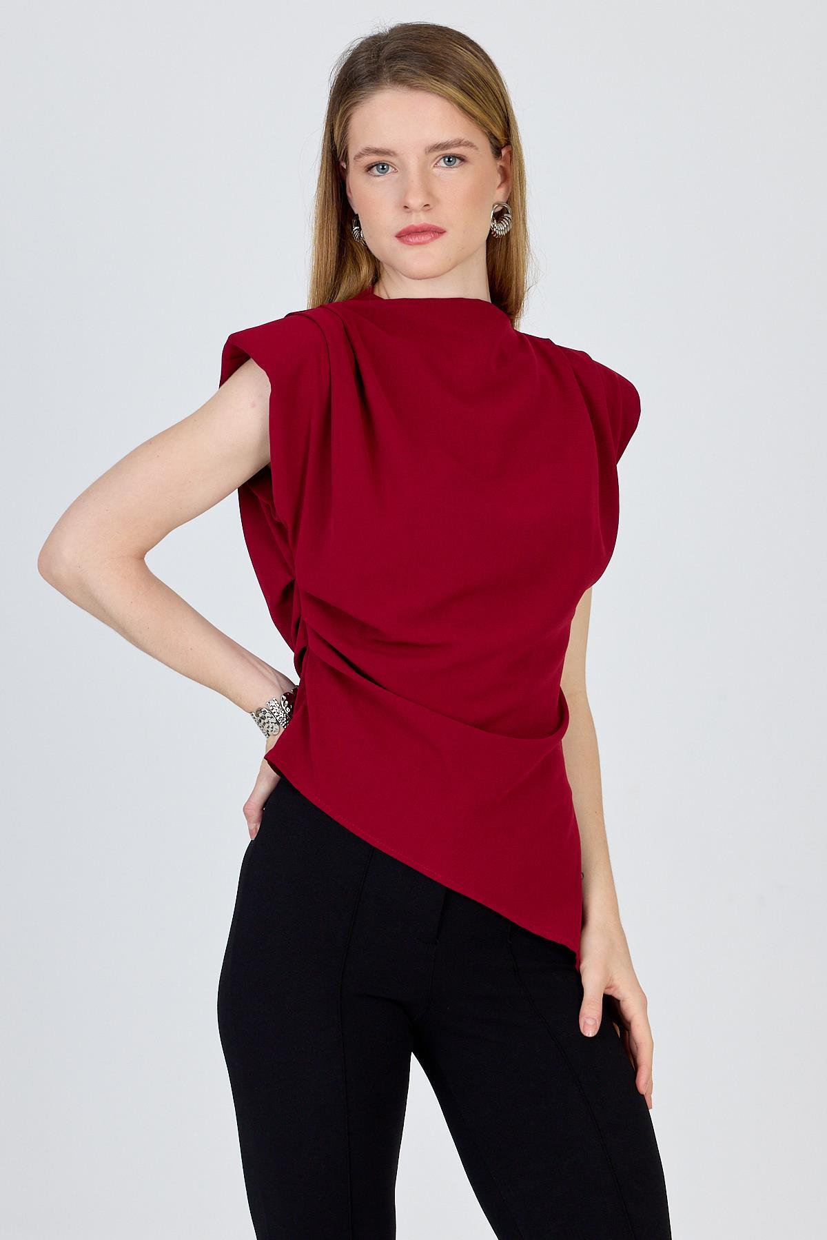 Bordo Vatkalı Asimetrik Kesim Kolsuz Bluz 242185 - 7