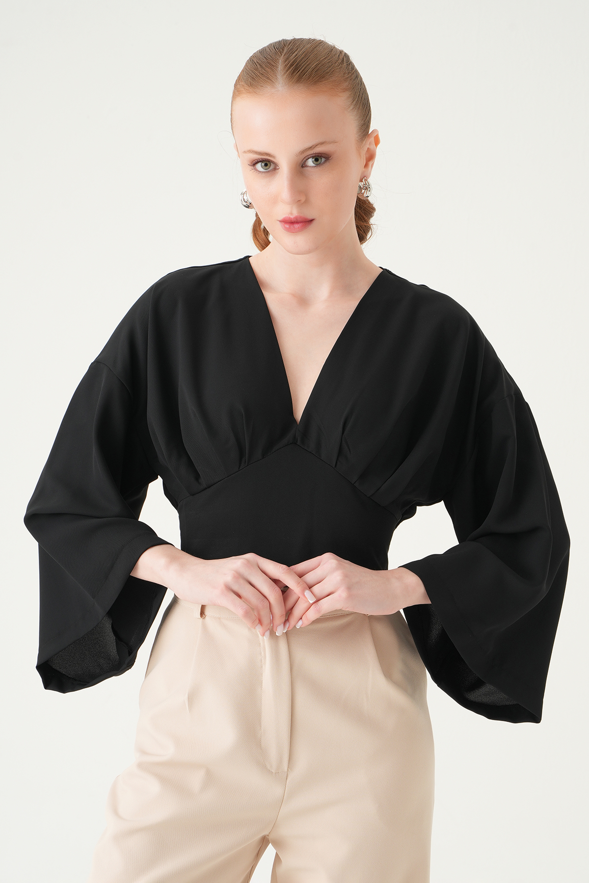 Siyah V Yaka Uzun Kol Bluz 242218 - 6