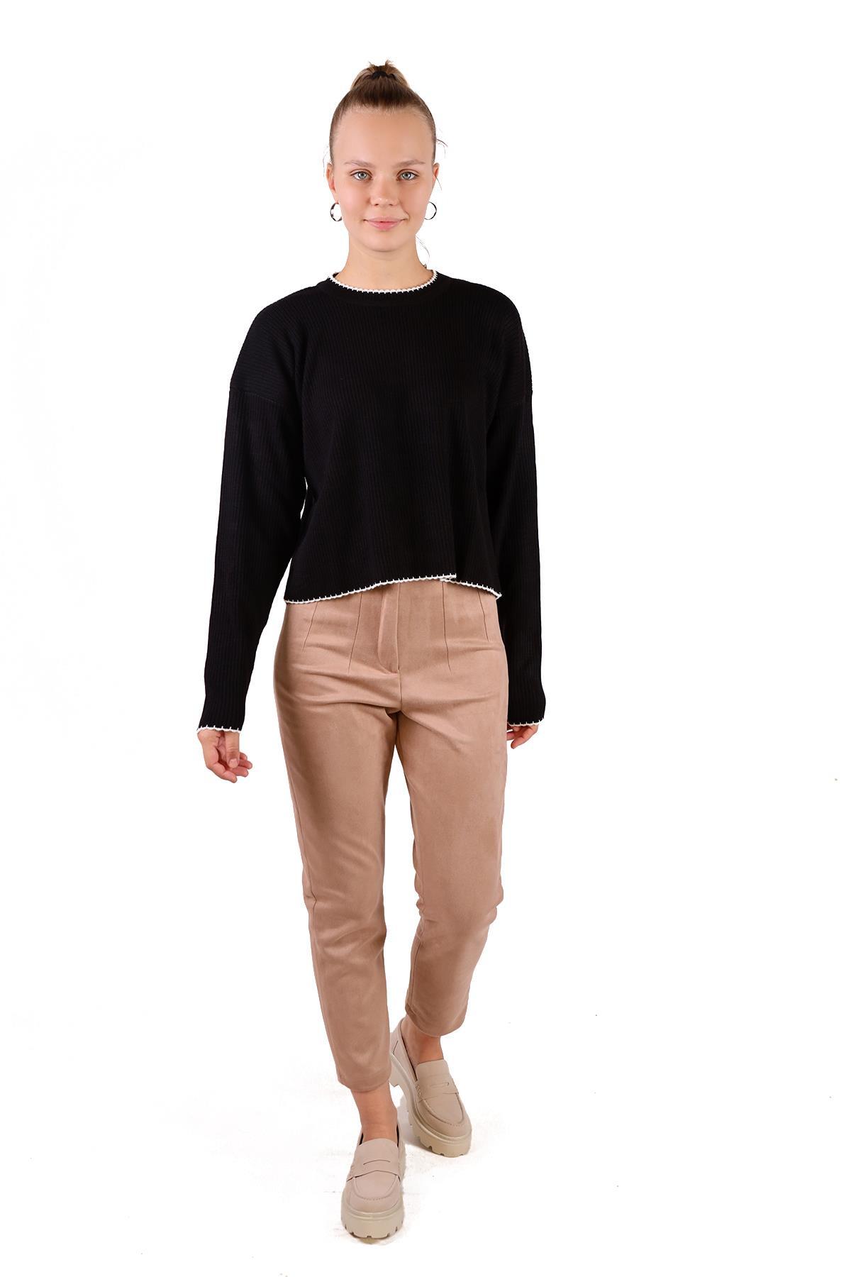 Siyah Çoban Dikiş Detay Kazak 24245 