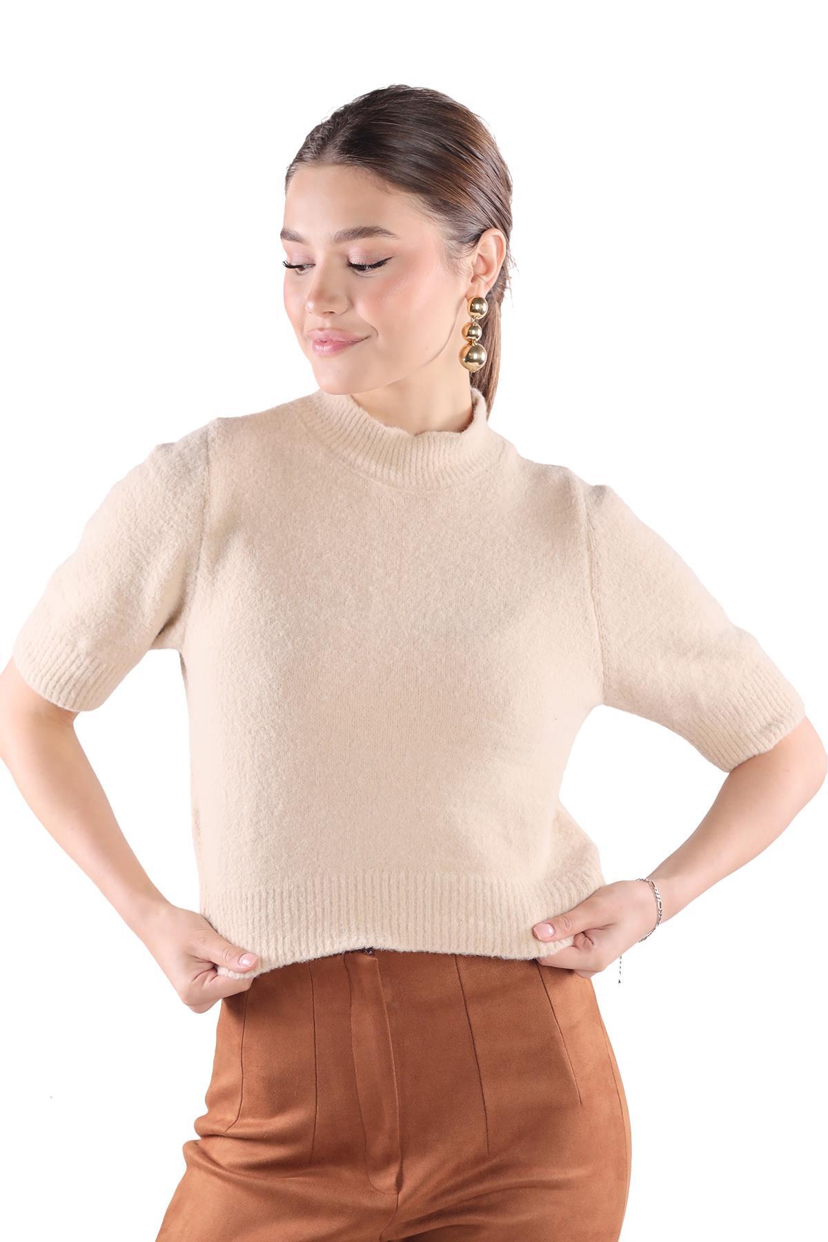 Krem Kısa Kol Boğazlı Kazak 24291 - 3