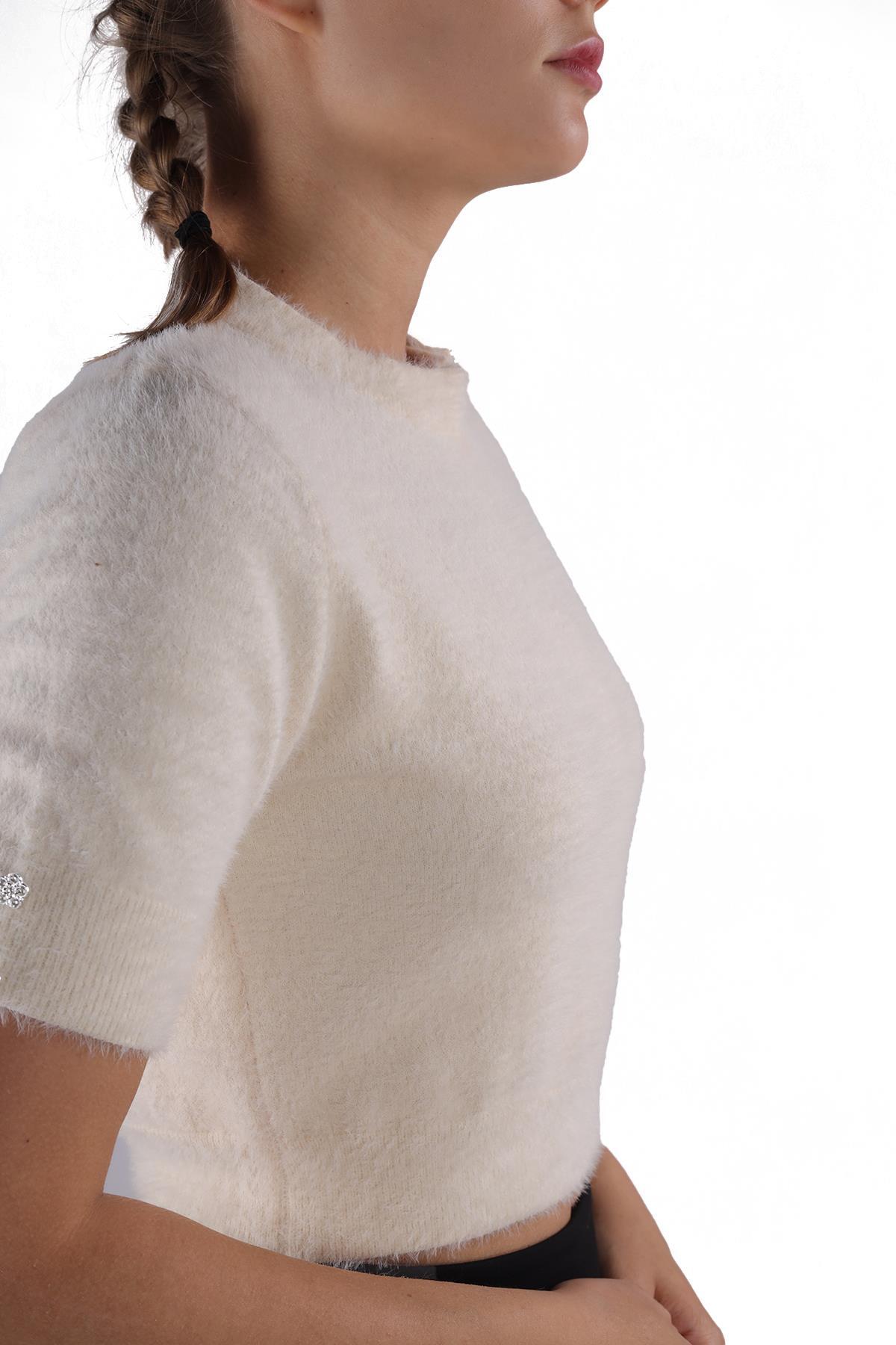 Ekru Yaka Taş Detay Sakallı Kazak 24292 - 7