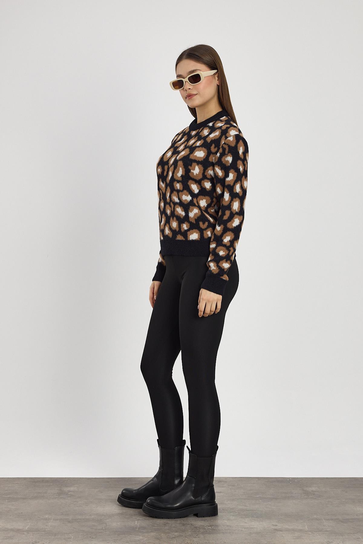 Siyah Leopar Detay Triko Kazak 24342 - 7