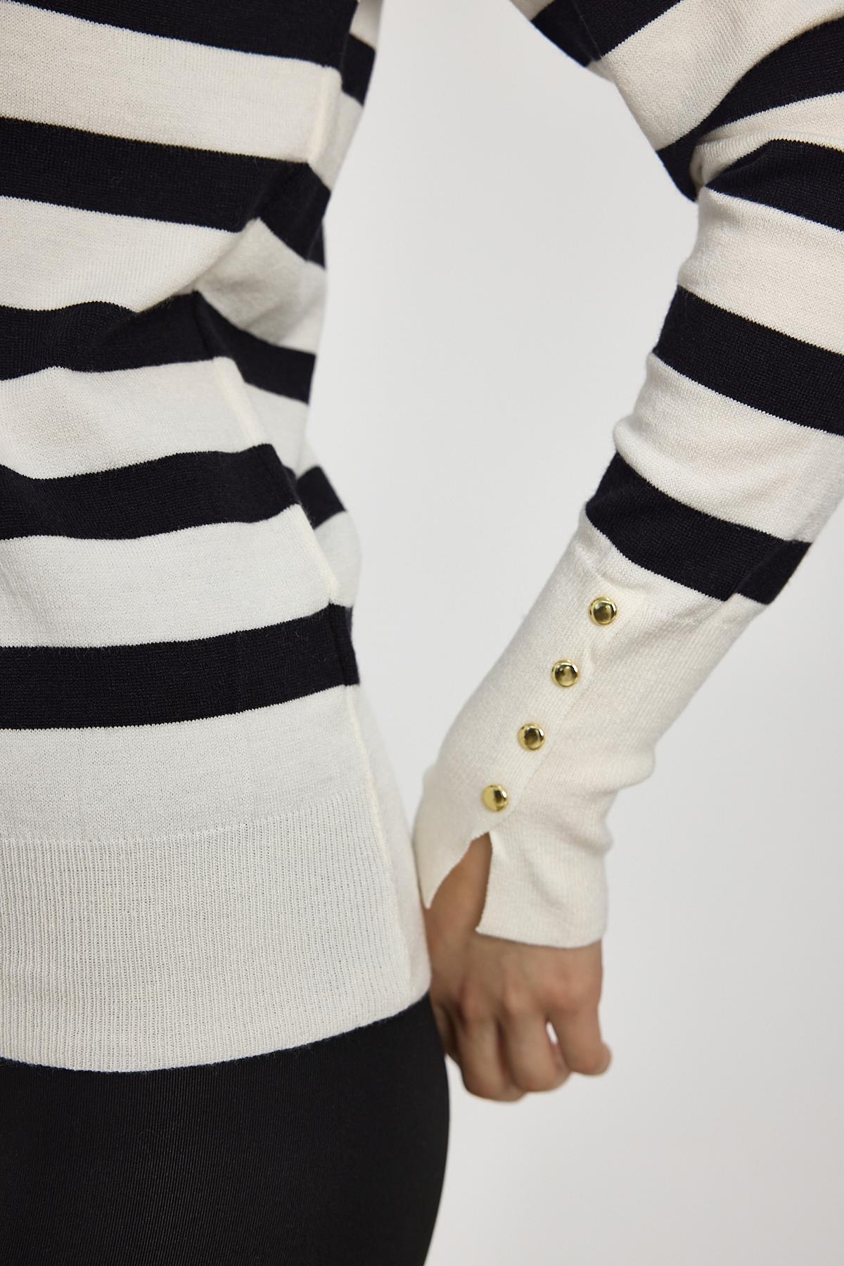 24346 Çizgili Kol Düğme Detay Kazak Ekru - 6