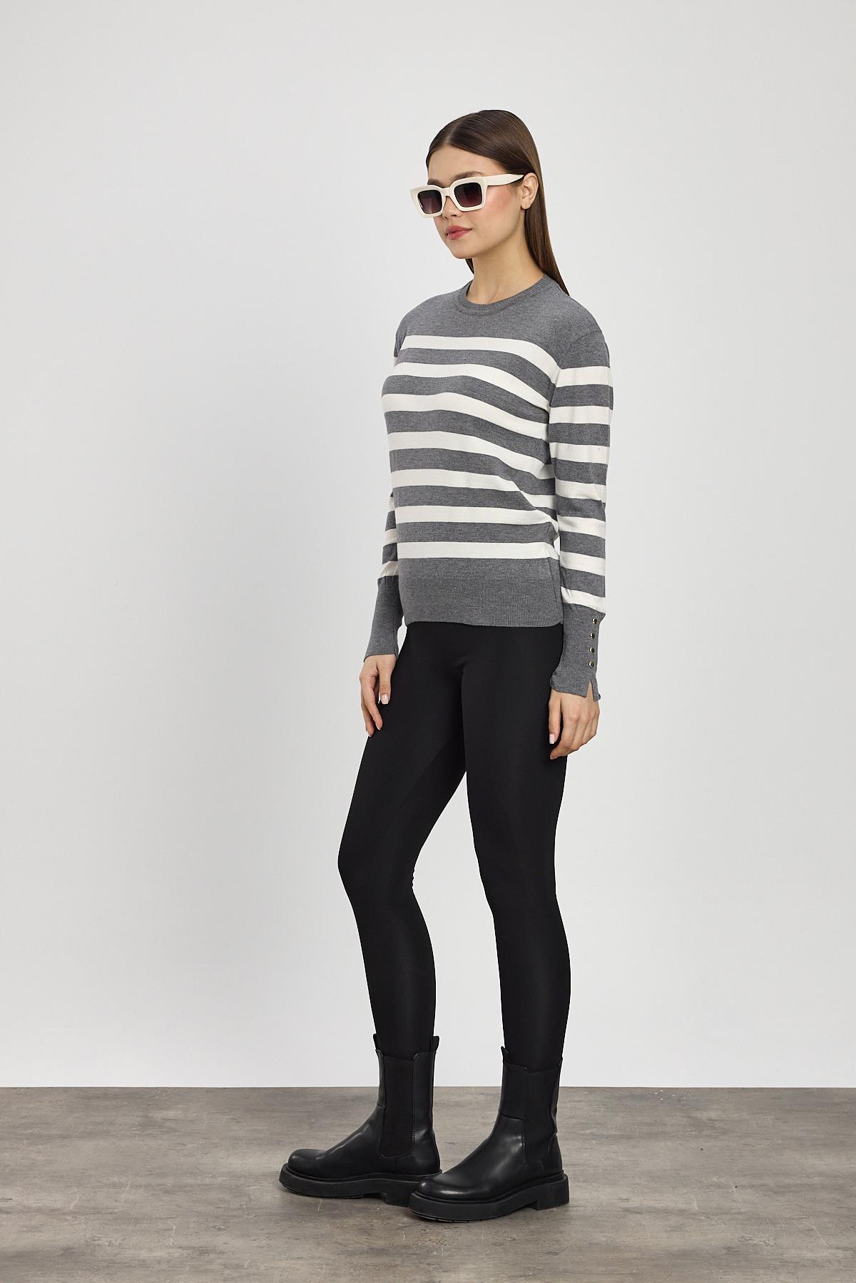 24346 Çizgili Kol Düğme Detay Kazak Füme - 7